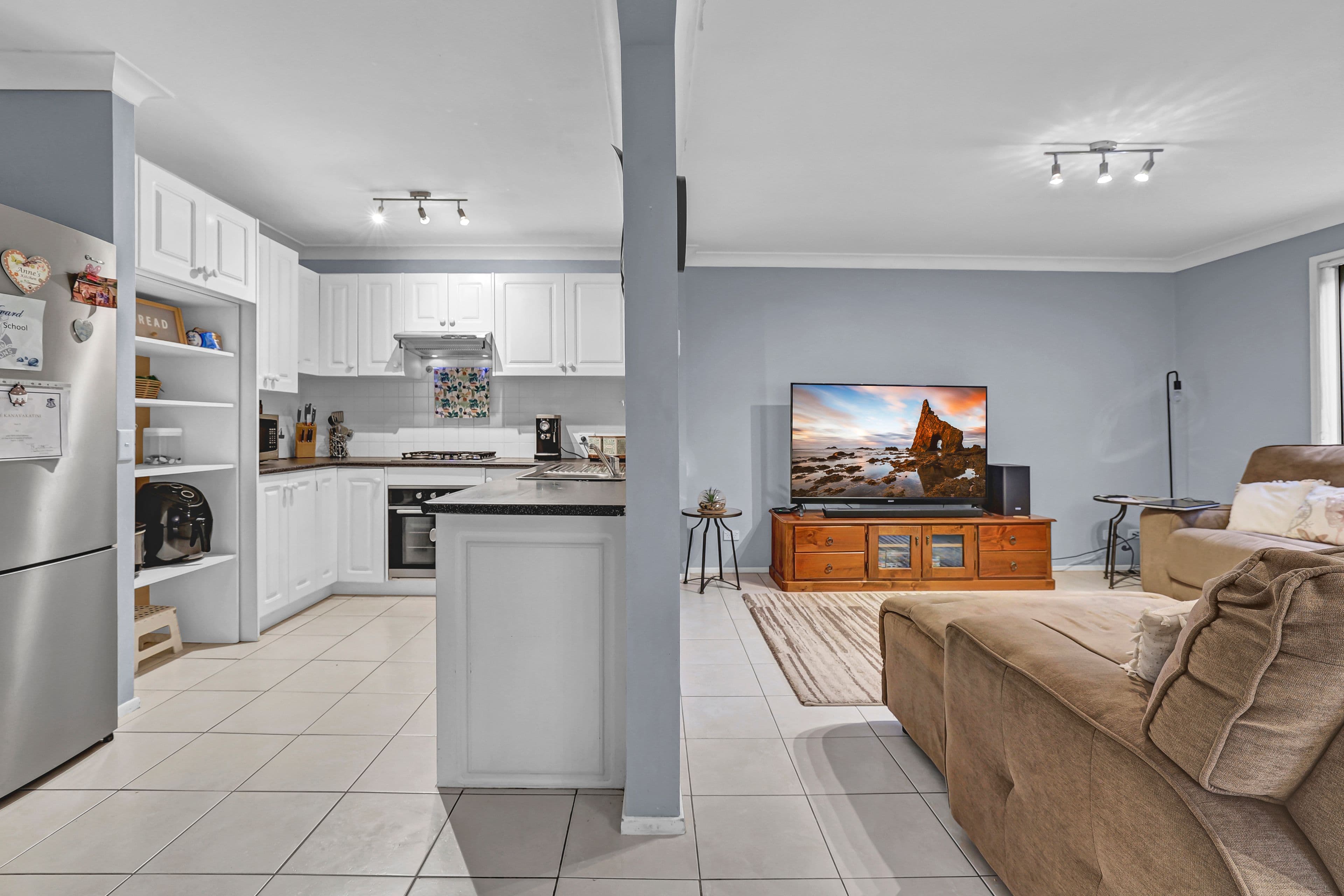 23 & 23A Oswald Crescent, Rosemeadow NSW 2560, Rosemeadow - Thumbnail 3