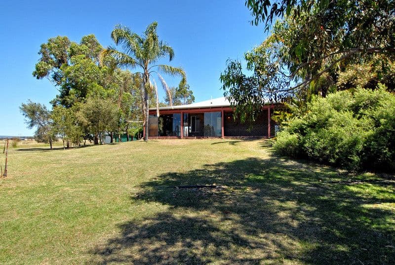 182 Doghill Road, BALDIVIS WA 6171, Baldivis - Thumbnail 2