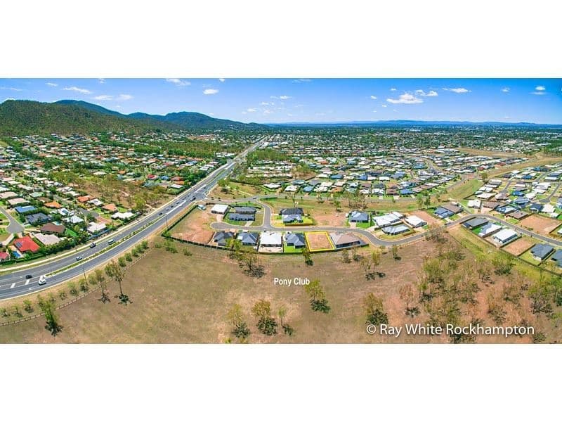 14 Belbowrie Avenue, Norman Gardens QLD 4701, Norman Gardens - Thumbnail 2