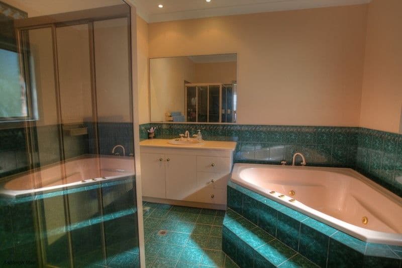 7 Gabbinbar Court, PINE MOUNTAIN QLD 4306, Pine Mountain - Thumbnail 7