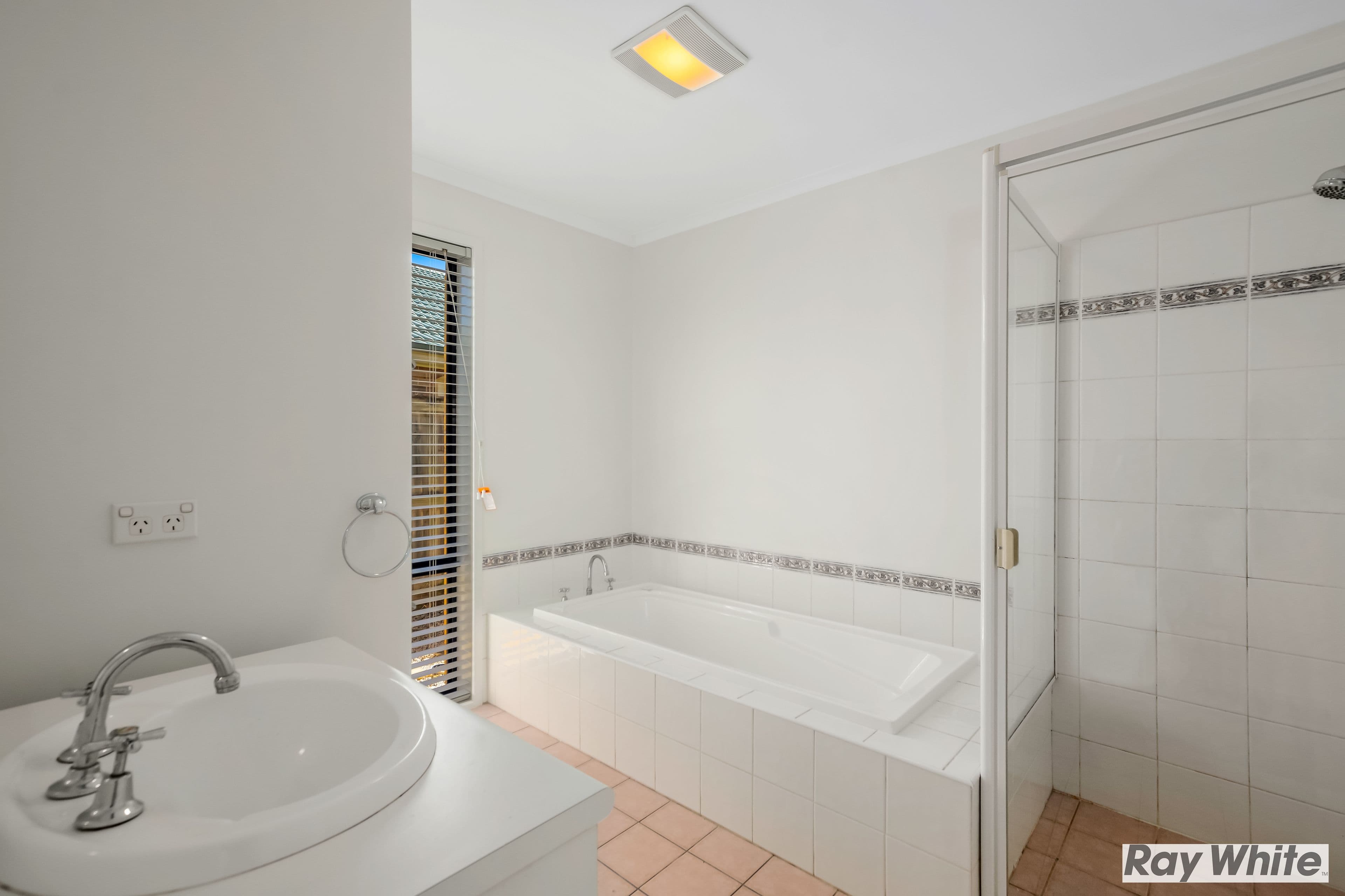 5 Pinewood Place, Horsley - Thumbnail 7
