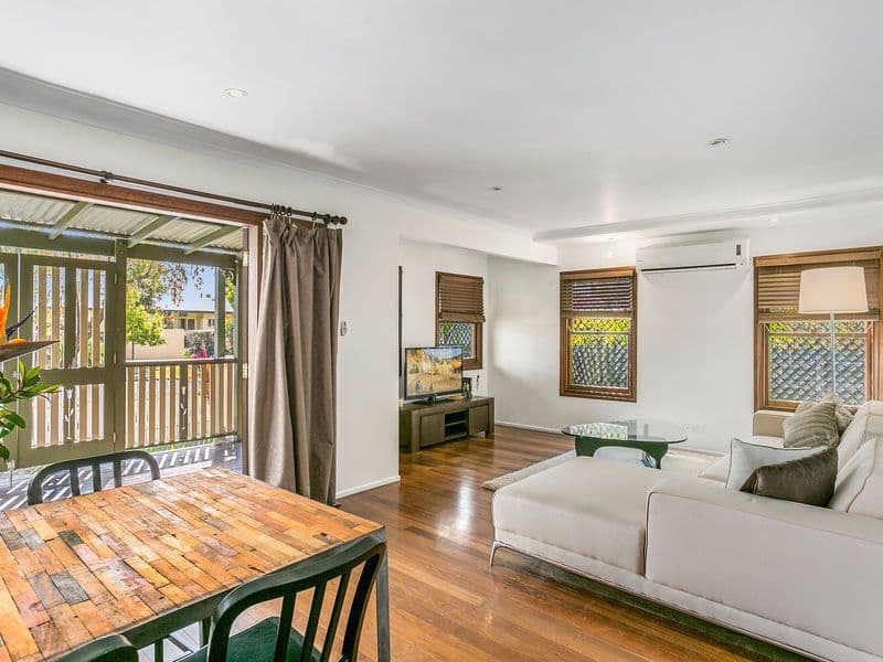 58 Whiting Street, Labrador QLD 4215, Labrador - Thumbnail 5