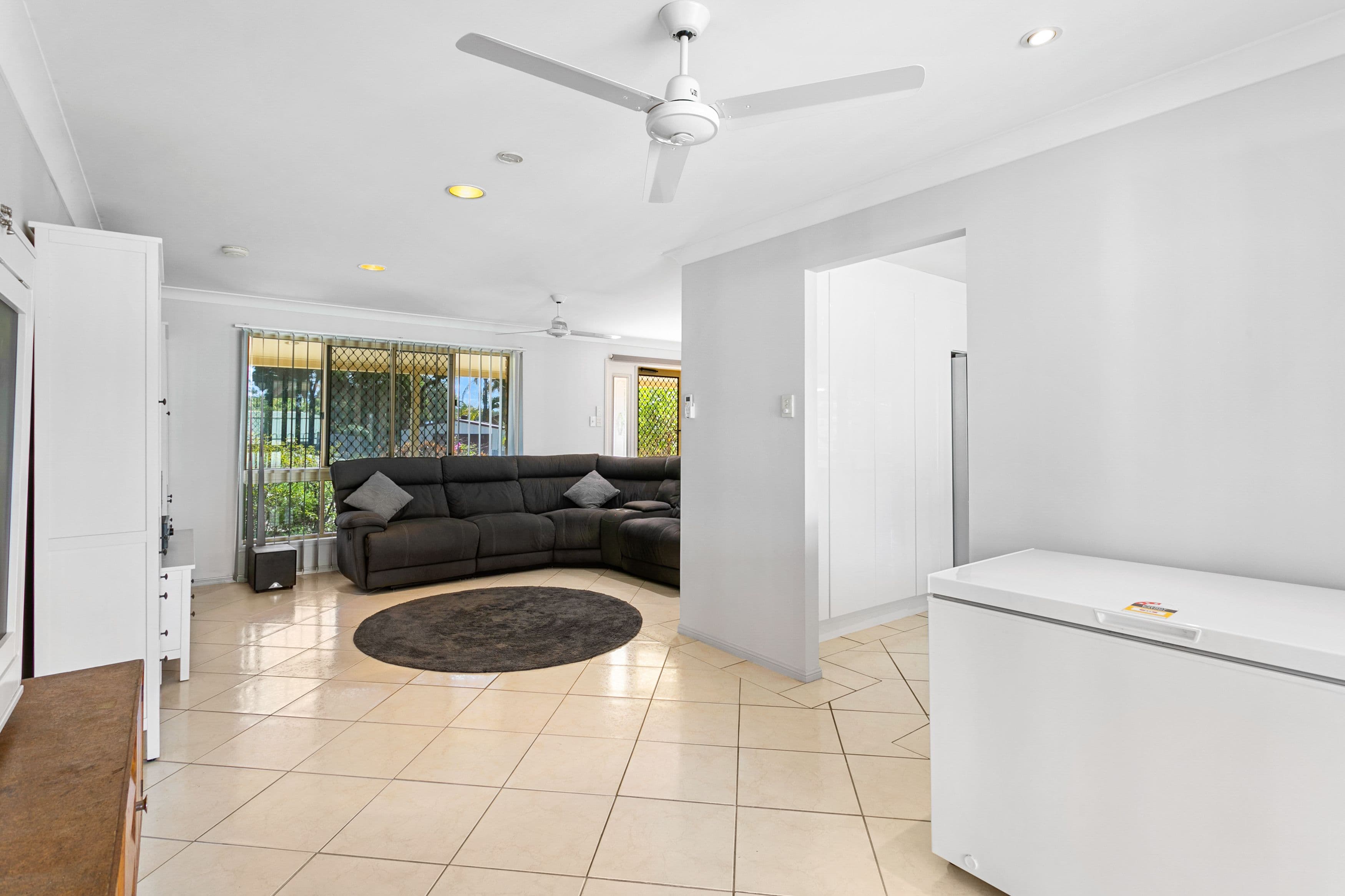 17 Augustins Crescent, Petrie QLD 4502, Petrie - Thumbnail 4