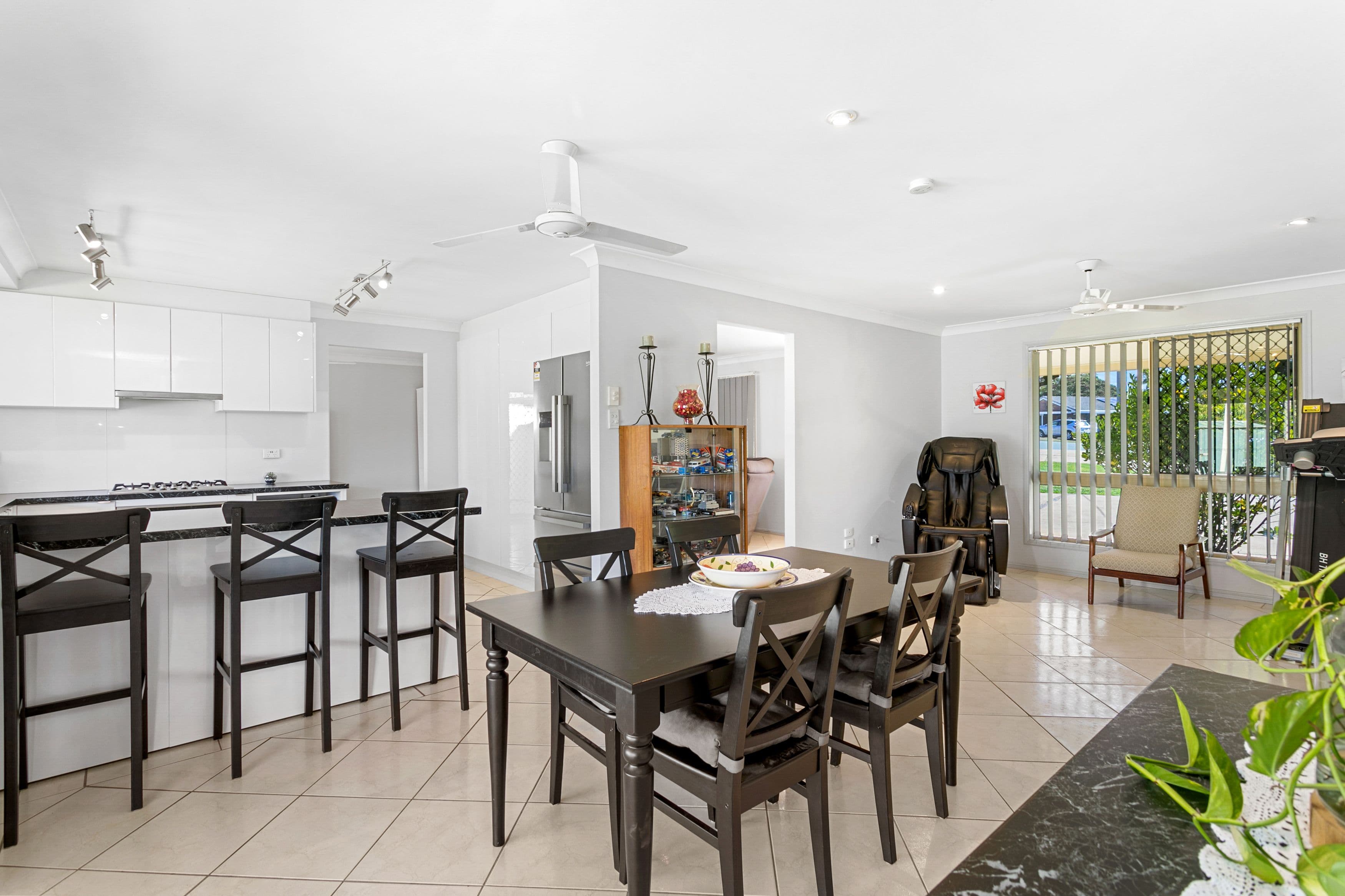 17 Augustins Crescent, Petrie QLD 4502, Petrie - Thumbnail 5