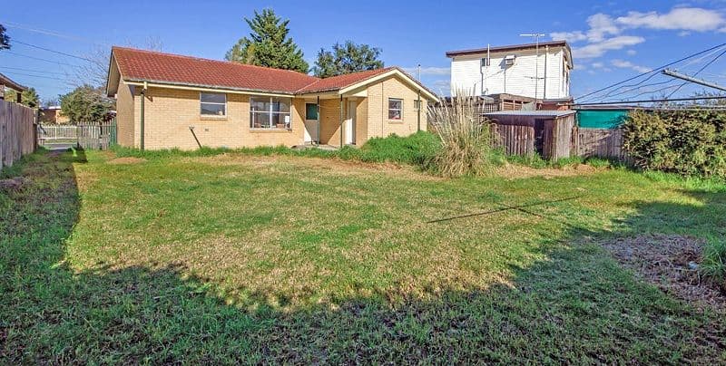 23 Richmond Crescent, Werribee VIC 3030, Werribee - Thumbnail 3