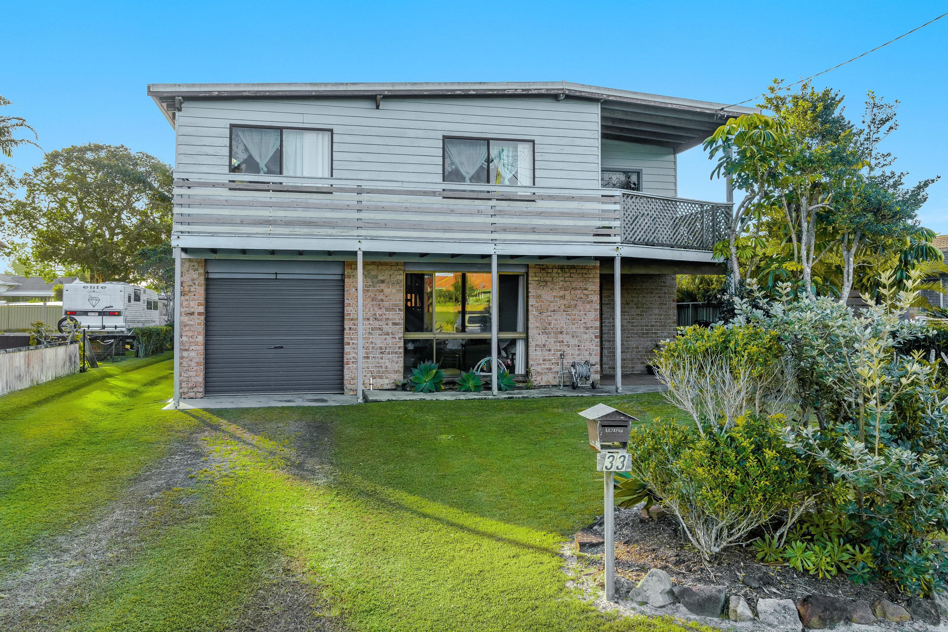 33 Queen Street, Yamba NSW 2464, Yamba - Thumbnail 2