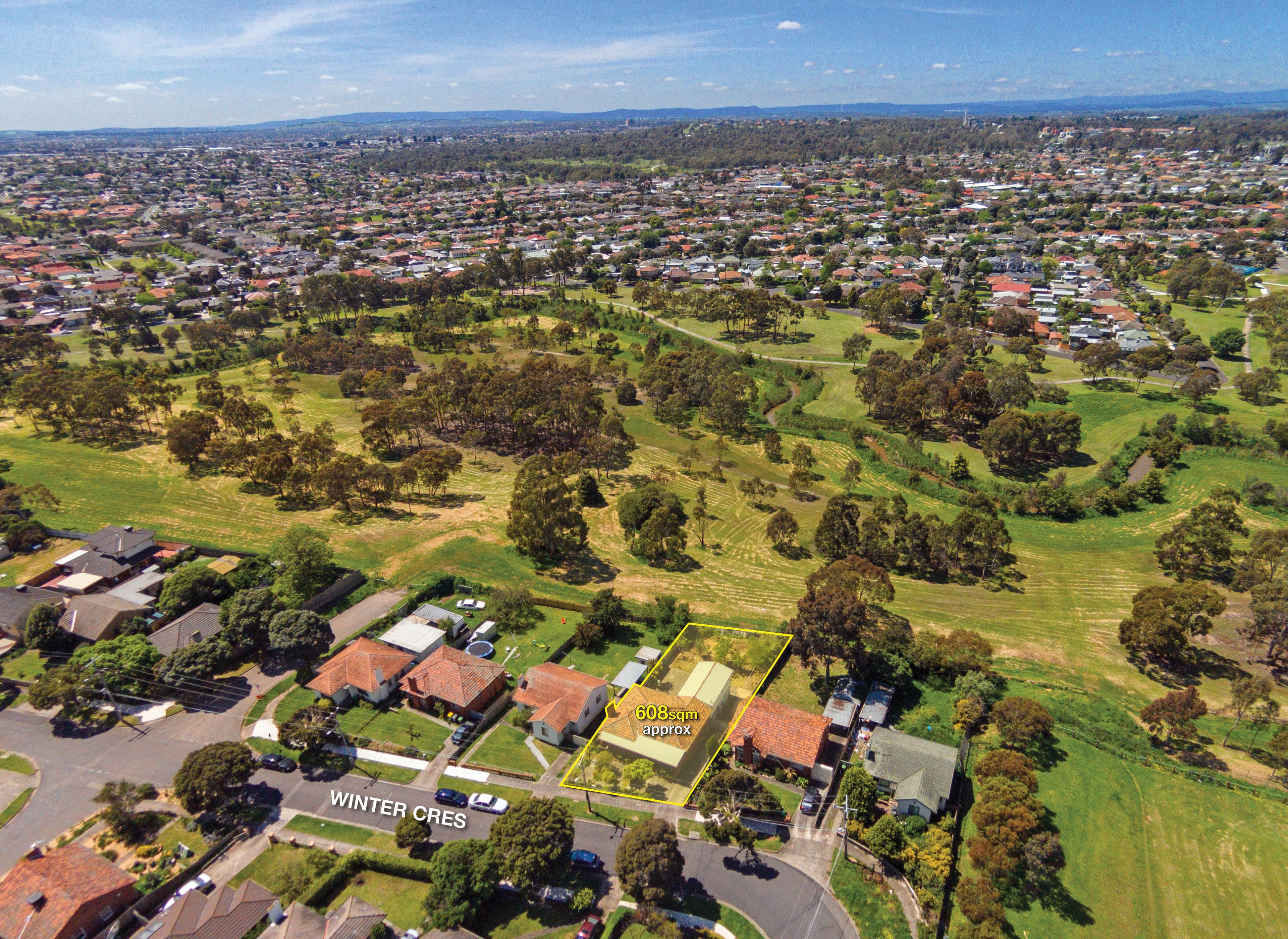 6 Winter Crescent, Reservoir VIC 3073, Reservoir - Thumbnail 3