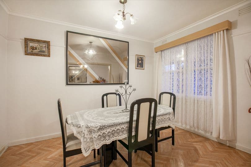 6 Winter Crescent, Reservoir VIC 3073, Reservoir - Thumbnail 5