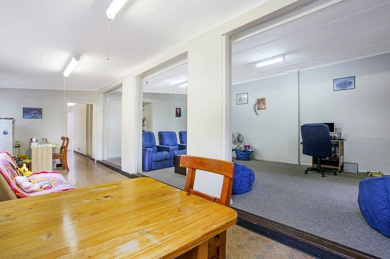 61 Walker Street, Corinda QLD 4075, Corinda - Thumbnail 4