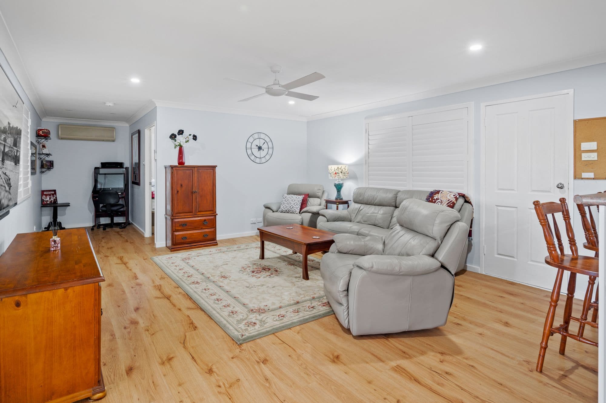 28 Bardolph Avenue, Rosemeadow NSW 2560, Rosemeadow - Thumbnail 2