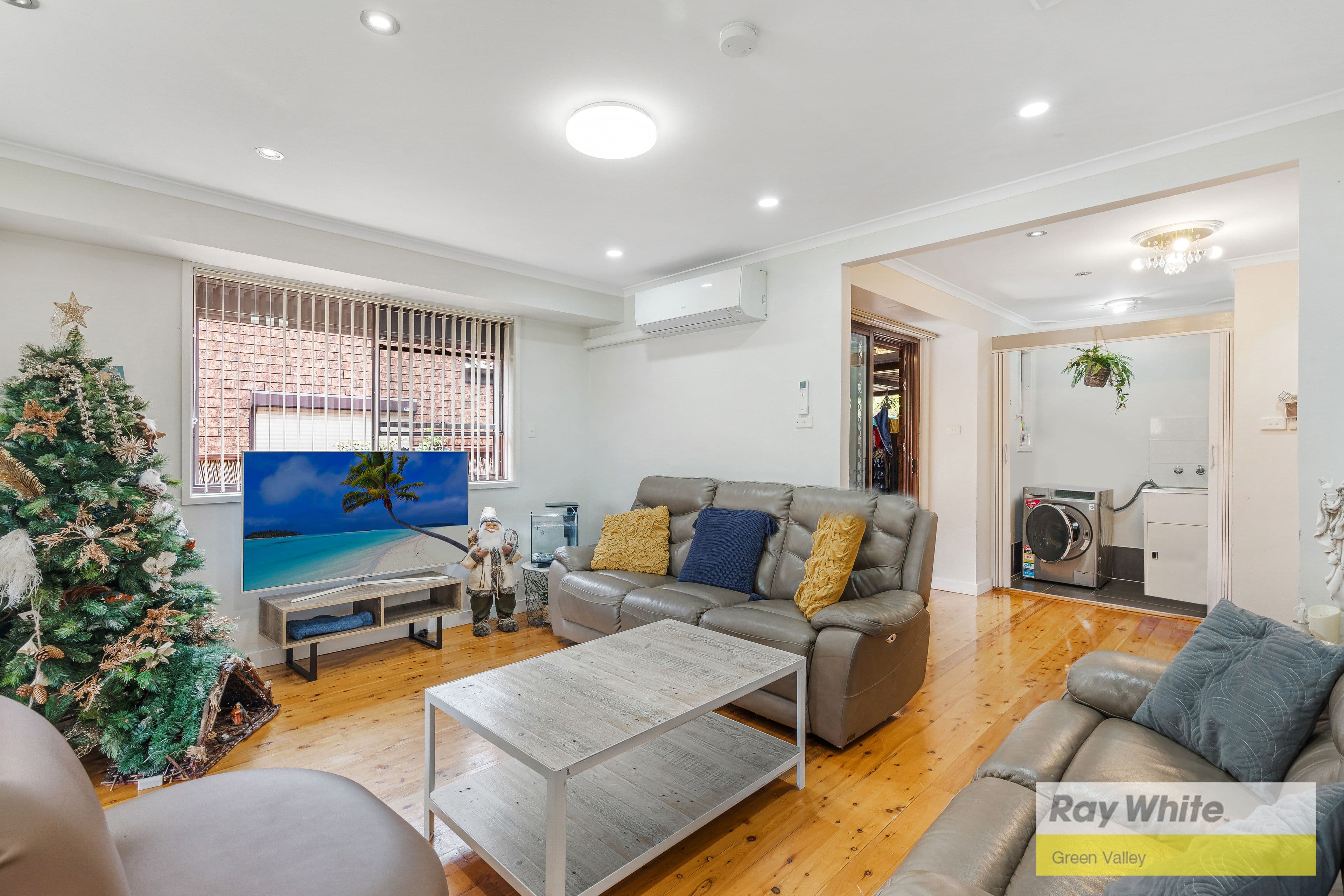 20 Glen Davis Avenue, Bossley Park NSW 2176, Bossley Park - Thumbnail 5