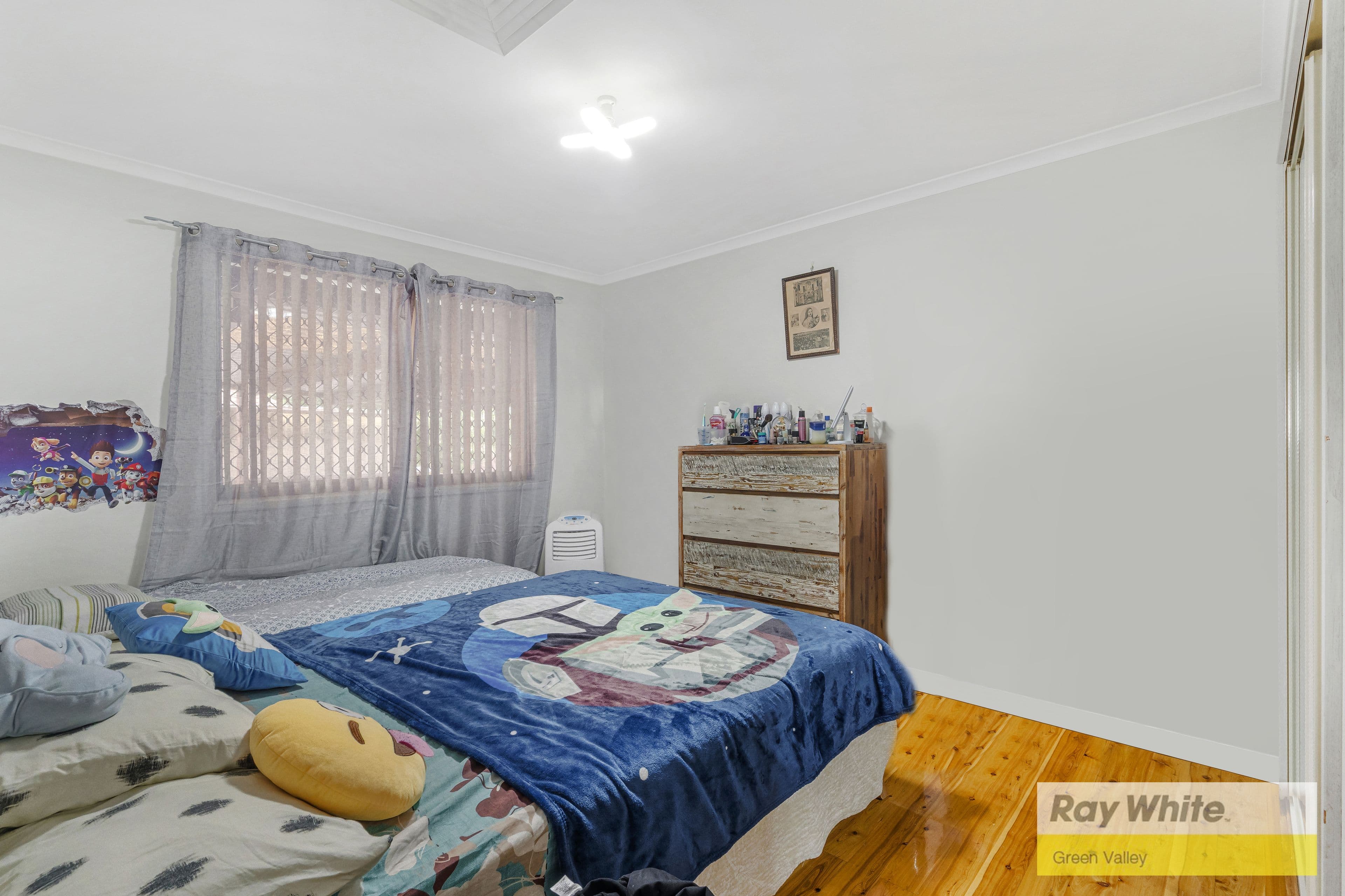 20 Glen Davis Avenue, Bossley Park NSW 2176, Bossley Park - Thumbnail 8