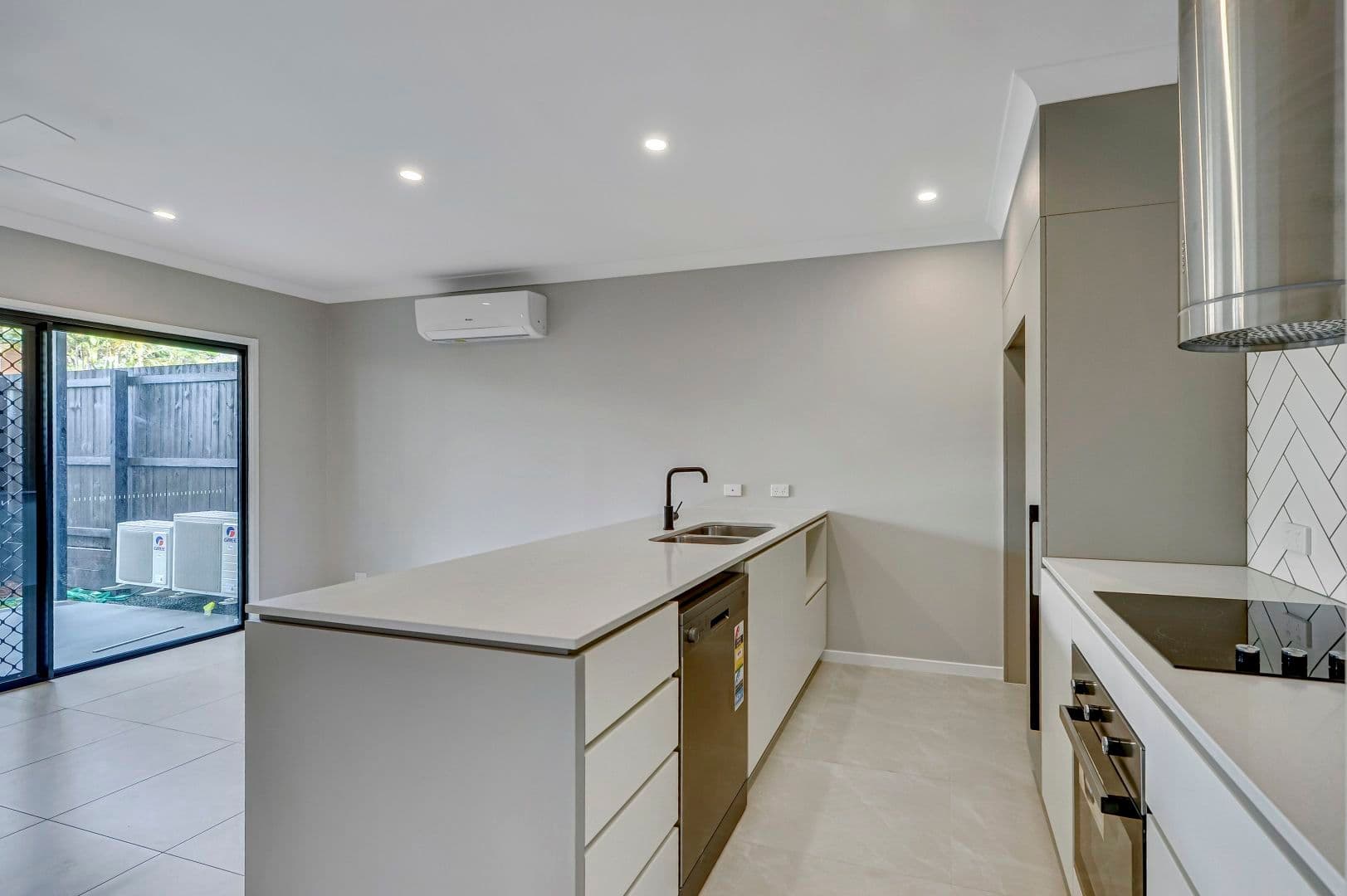 145 Government Road, Richlands QLD 4077, Richlands - Thumbnail 2