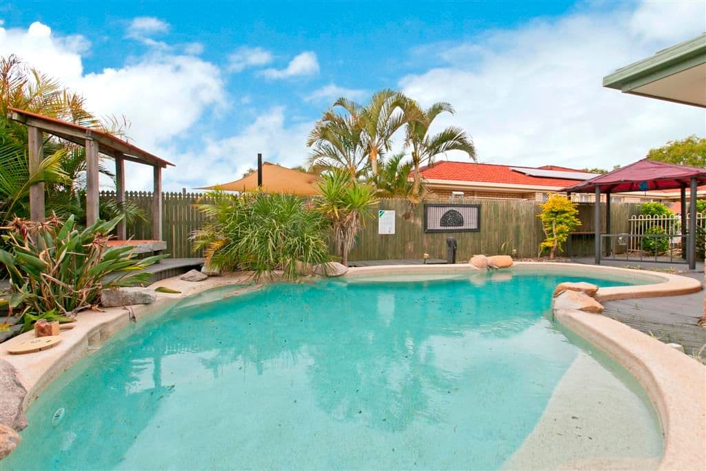10 Cresthill Street, BIRKDALE QLD 4159, Birkdale - Thumbnail 2