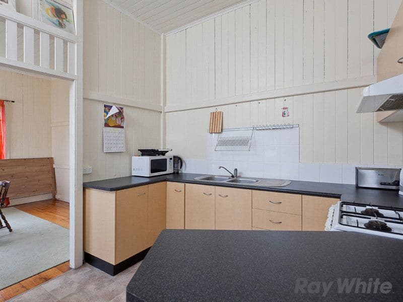 76 Hawdon Street, WILSTON QLD 4051, Wilston - Thumbnail 3