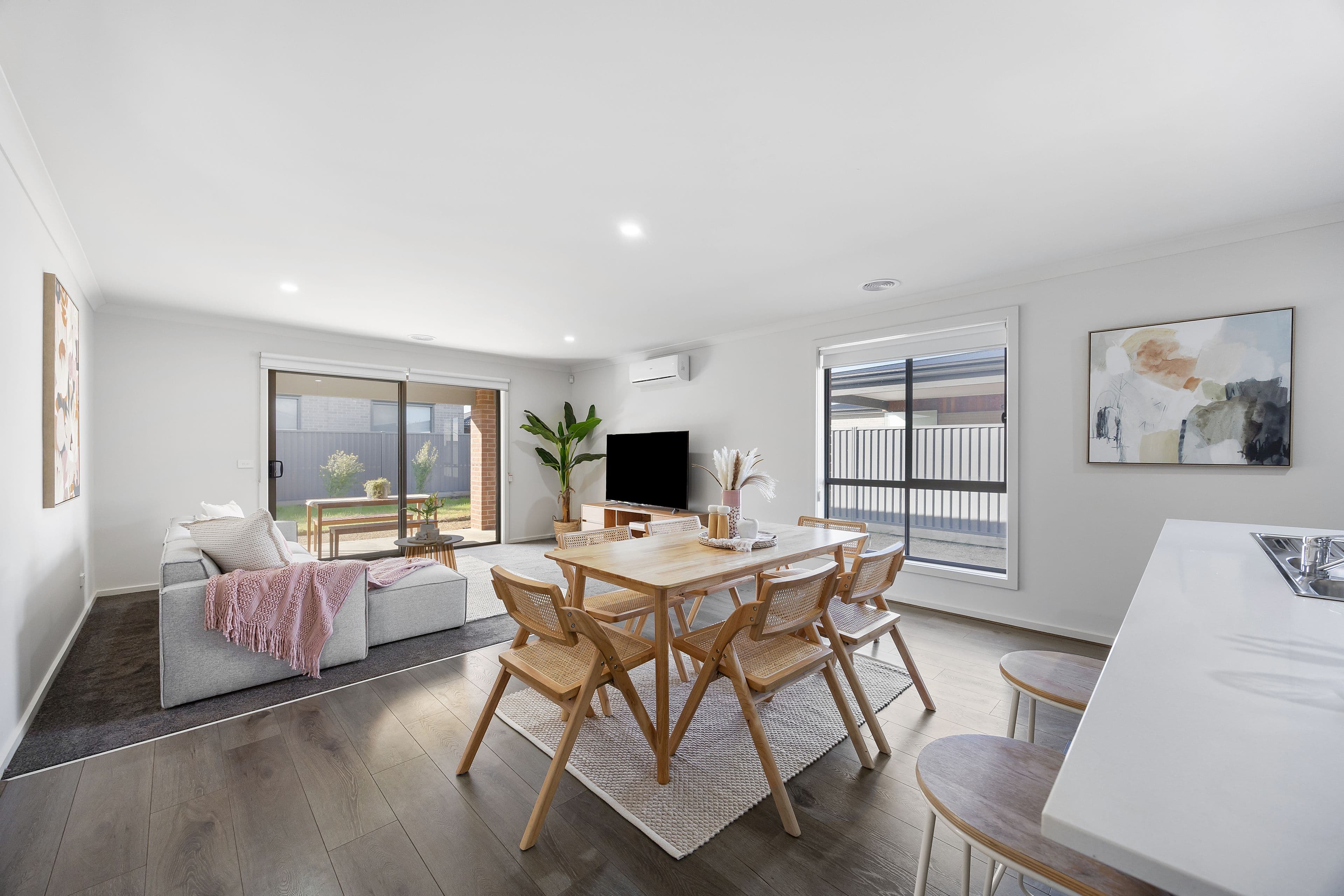 11 Armagh Street, Alfredton VIC 3350, Alfredton - Thumbnail 4