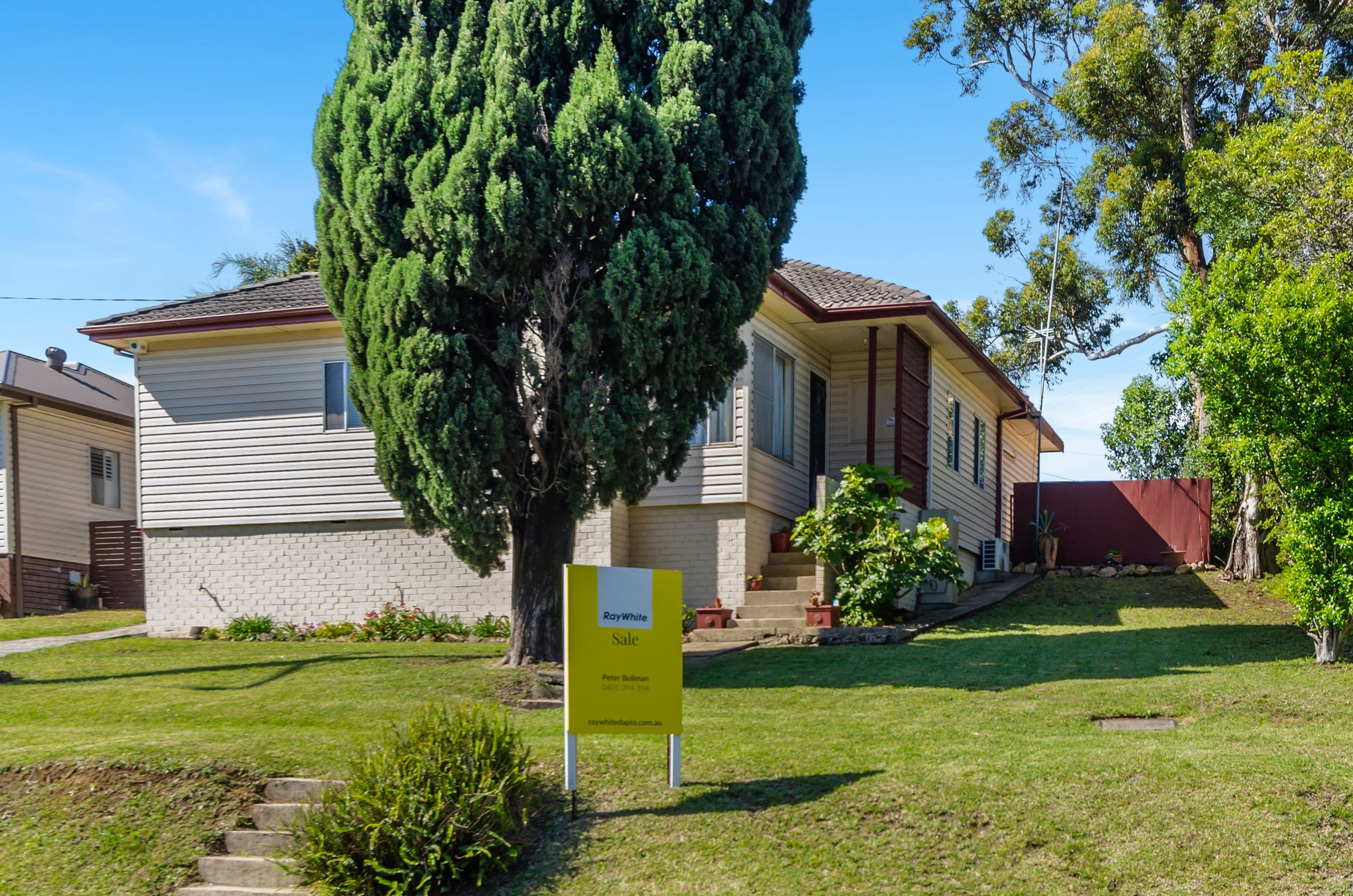 354 Gladstone Avenue, Mount Saint Thomas - Image 1