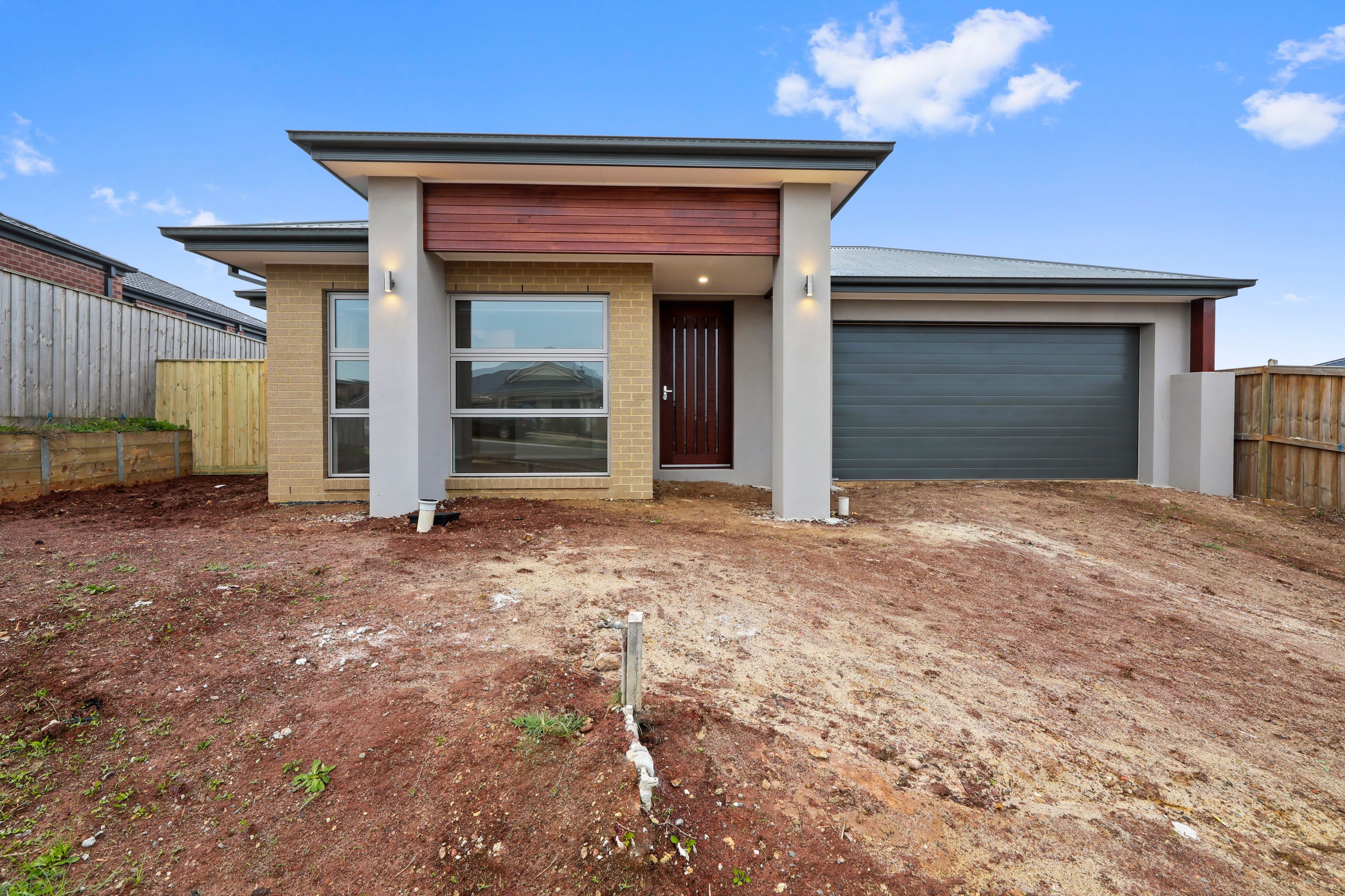 4 Cullen Street, Warragul VIC 3820, Warragul - Thumbnail 2