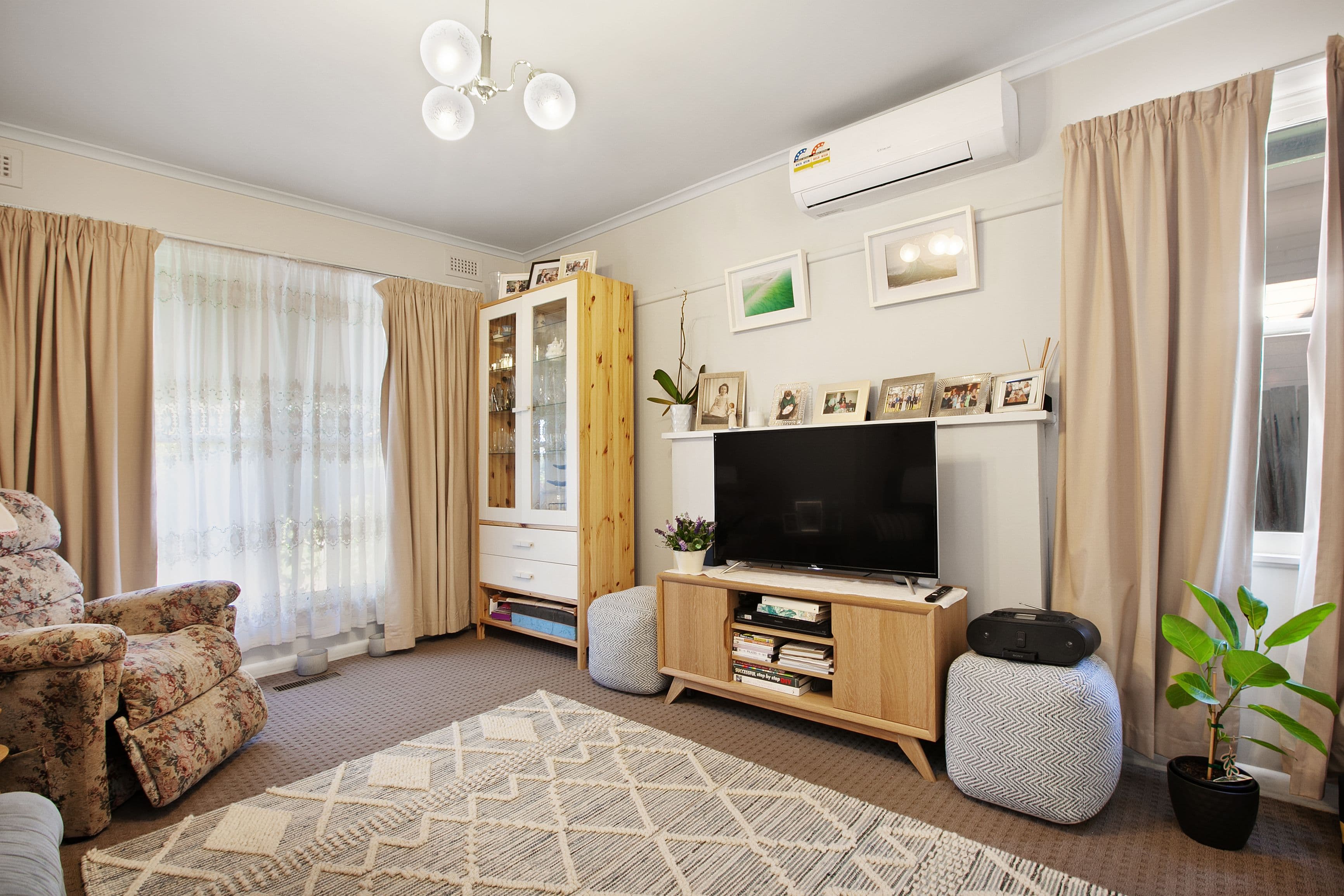 7 Nicholson Avenue, Reservoir VIC 3073, Reservoir - Thumbnail 5