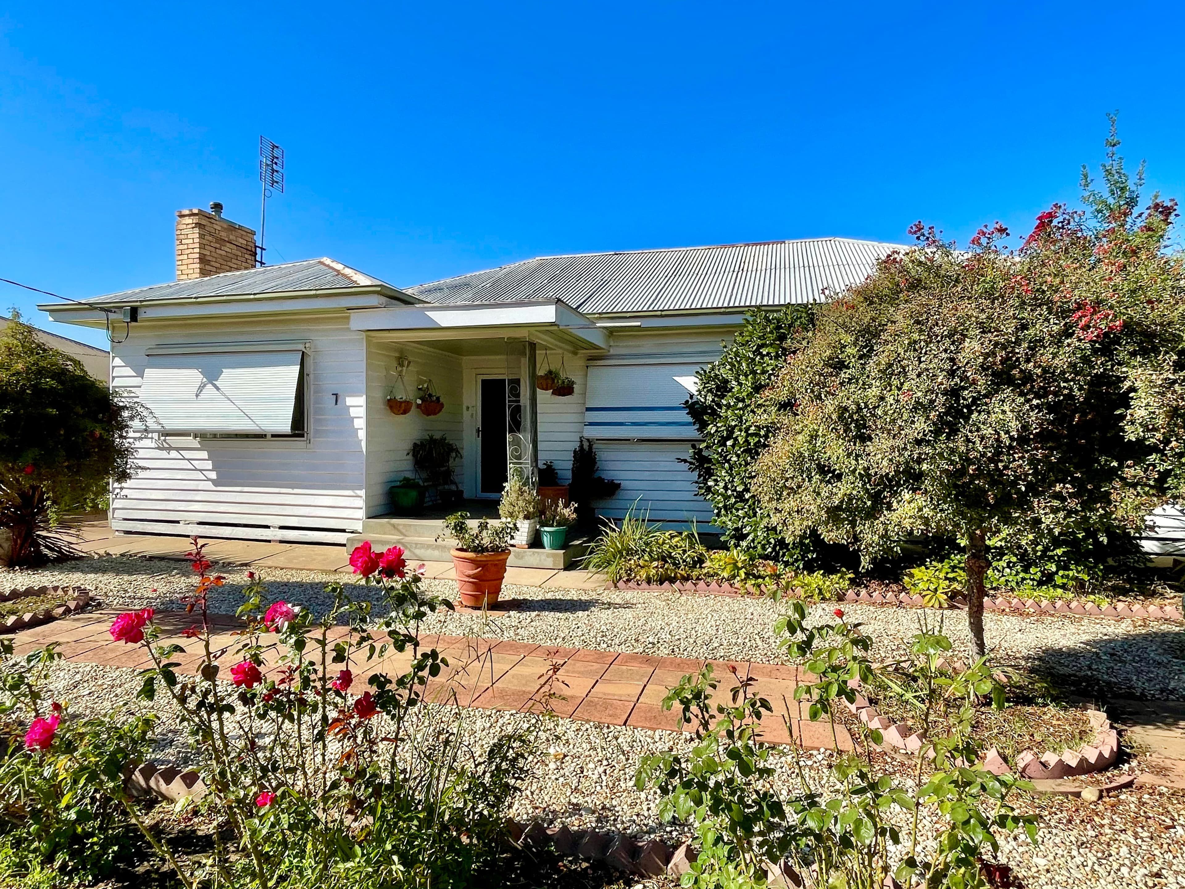 7 Johnson Street, Horsham VIC 3400, Horsham - Image 1