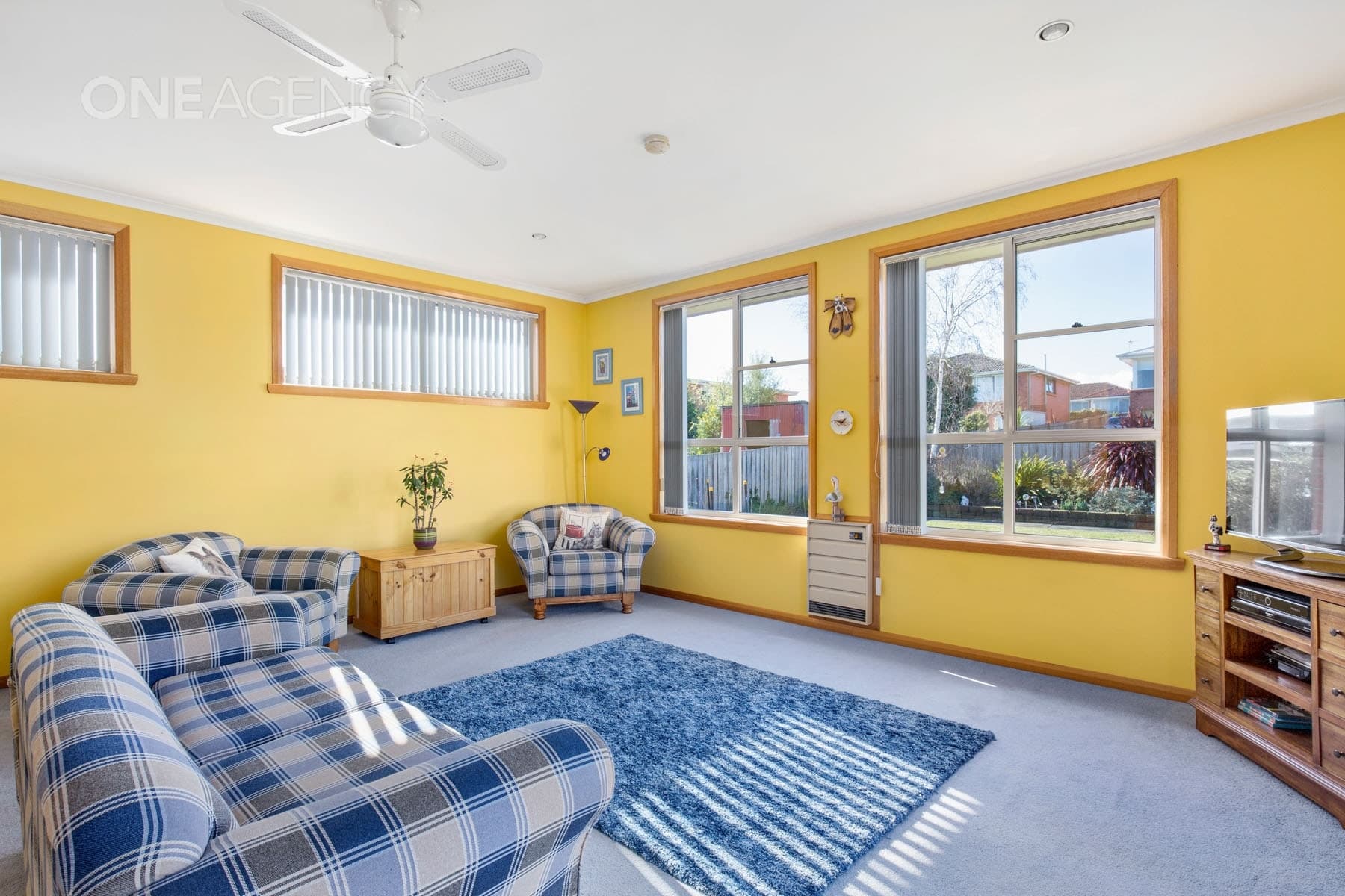 10 Swan Street, Newnham, Newnham - Thumbnail 2