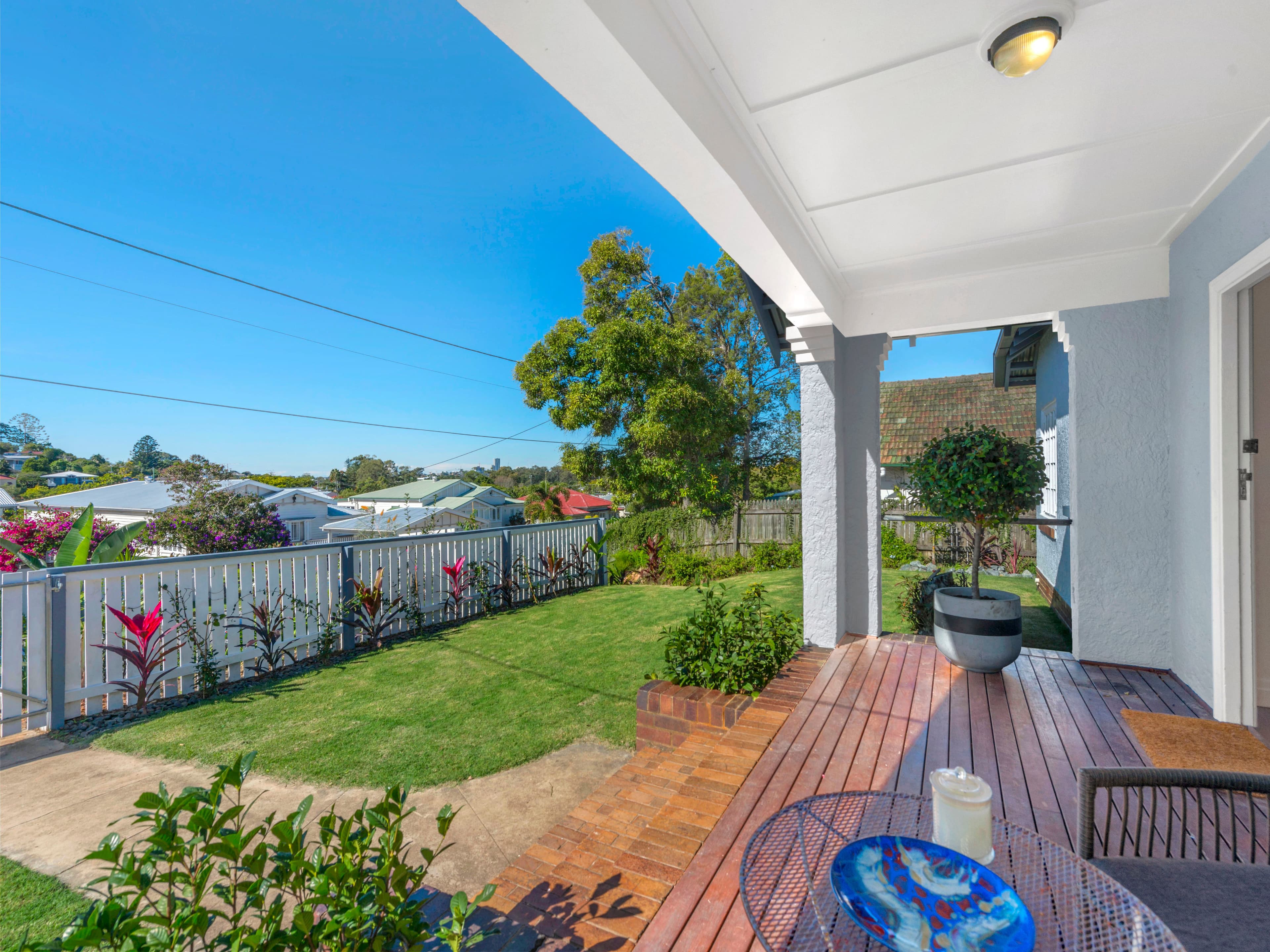 16 Lind Street, Newmarket QLD 4051, Newmarket - Thumbnail 2