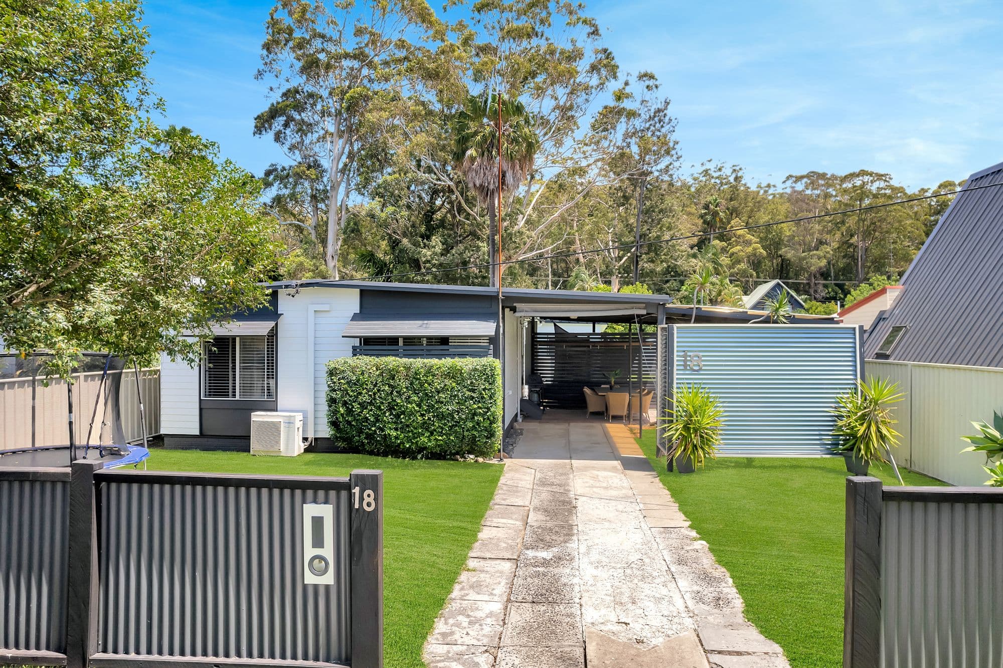 18 Marlborough Place, Berkeley Vale NSW 2261, Berkeley Vale - Thumbnail 2