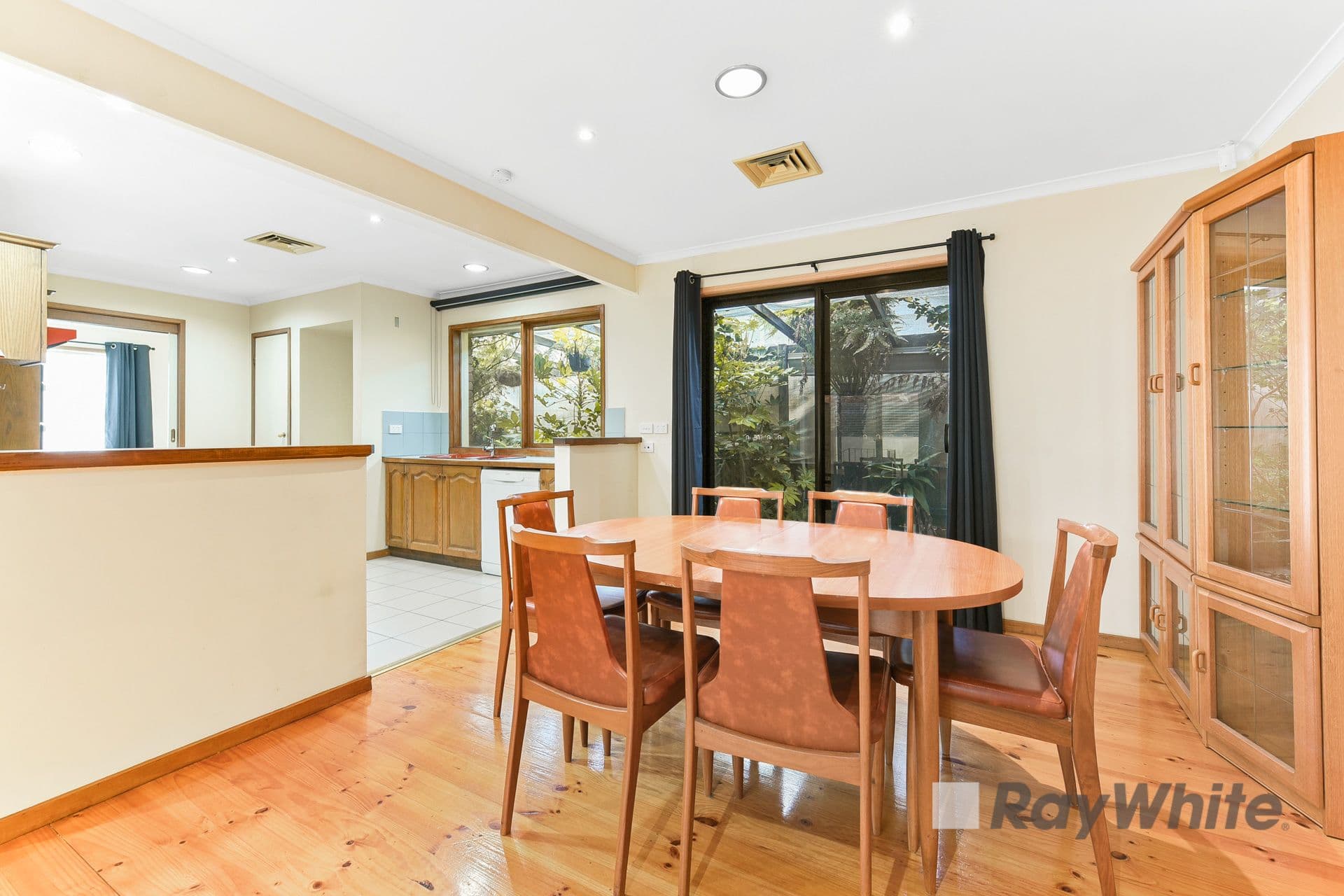 106 John Fawkner Drive, Endeavour Hills VIC 3802, Endeavour Hills - Thumbnail 5