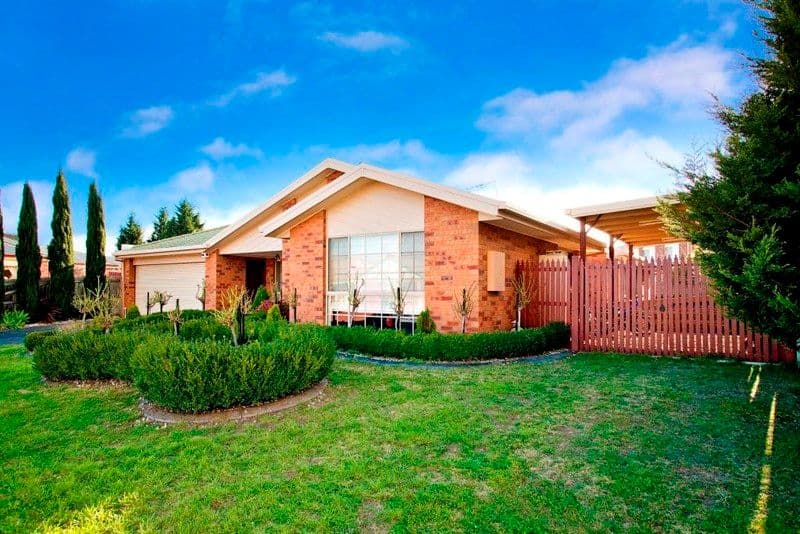 5 Marina Court, LARA VIC 3212, Lara - Image 1