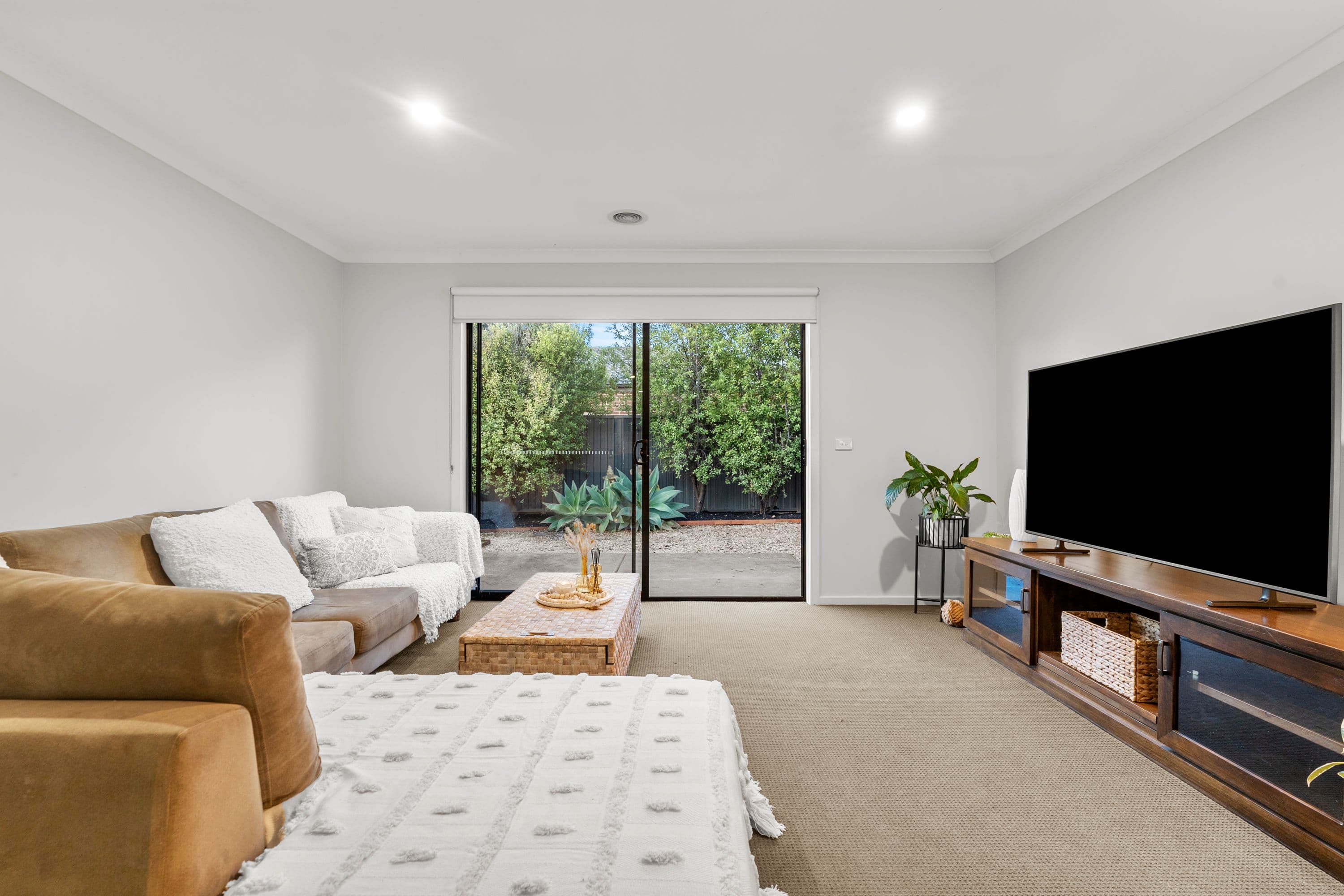 88 Canterbury Road West, Lara VIC 3212, Lara - Thumbnail 7