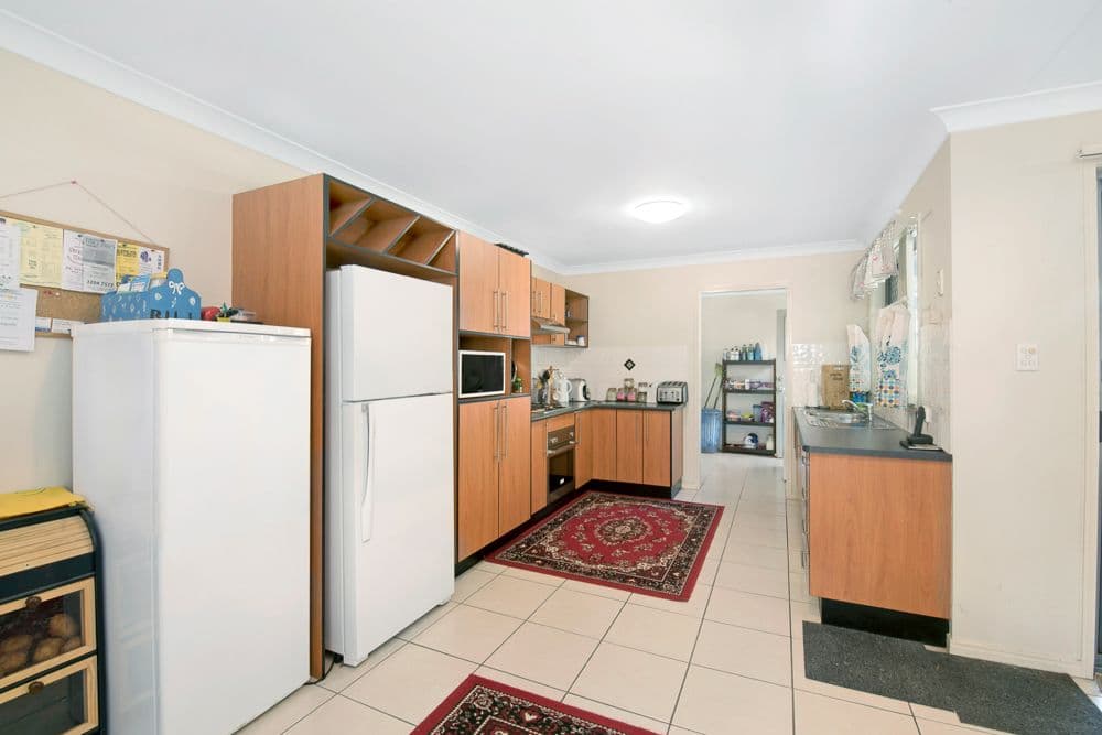 54 Kooyalee Street, Deception Bay QLD 4508, Deception Bay - Thumbnail 4