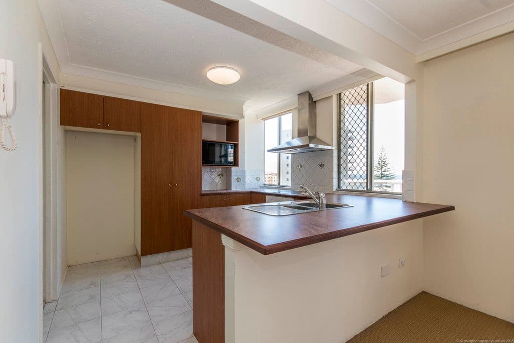 220 Surf Parade, Surfers Paradise QLD 4217, Surfers Paradise - Thumbnail 3