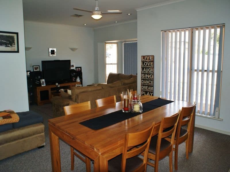 4 David Street, MANNUM SA 5238, Mannum - Thumbnail 2