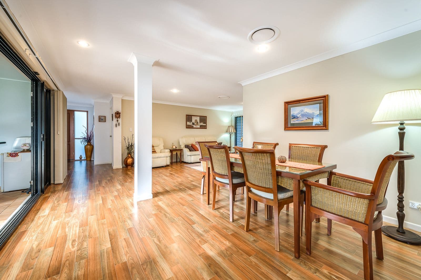 10 Mellum Circuit, Pacific Pines QLD 4211, Pacific Pines - Thumbnail 2