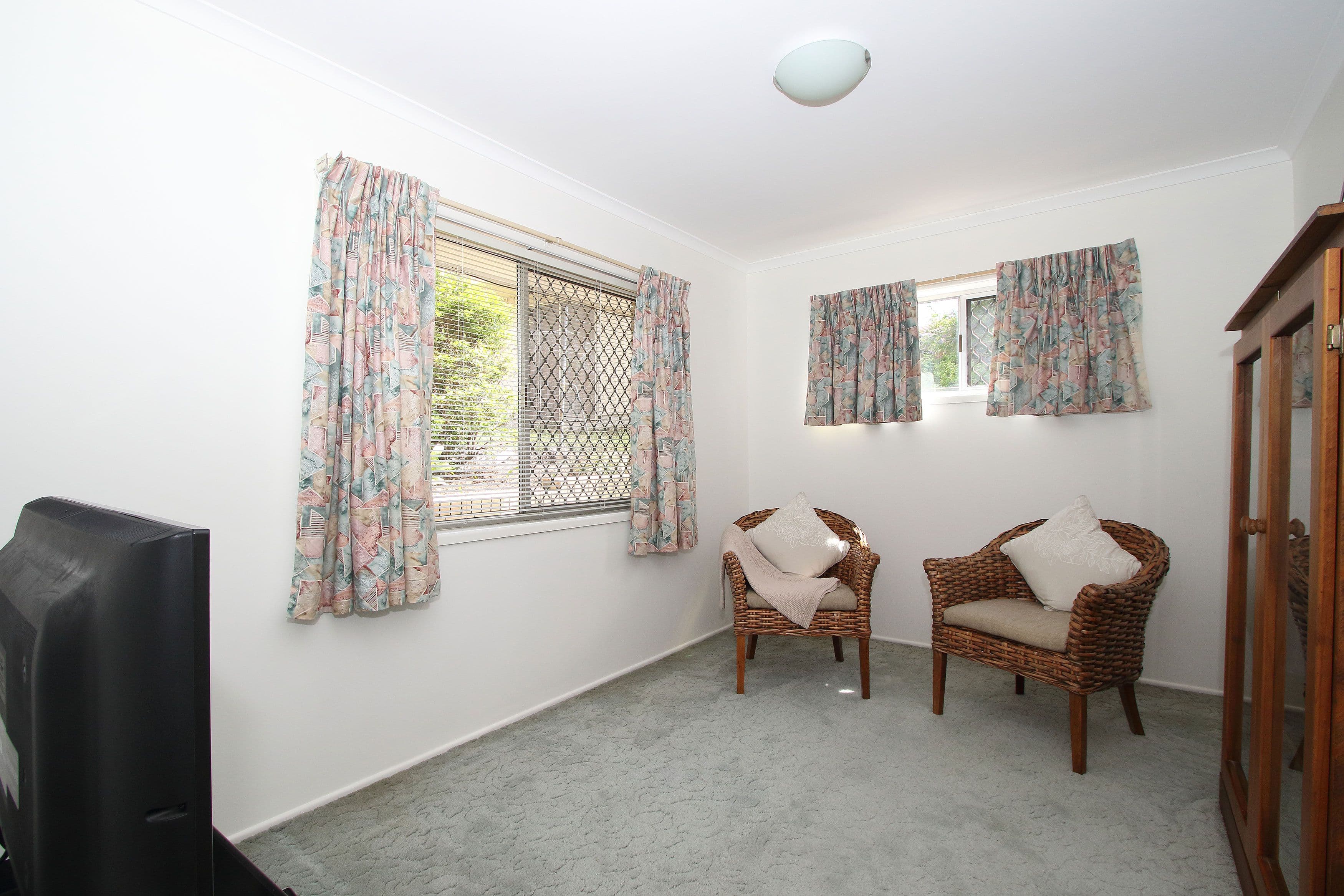 8 Pavuvu Street, Mansfield QLD 4122, Mansfield - Thumbnail 8