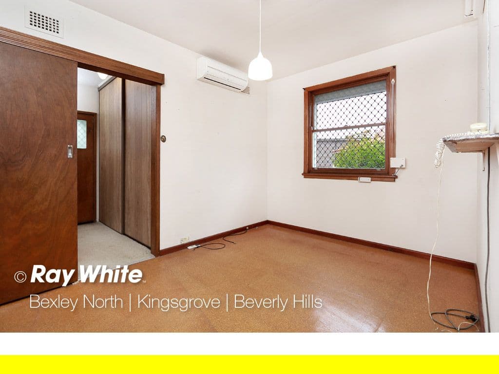 16 Kerry Crescent, Roselands NSW 2196, Roselands - Thumbnail 5