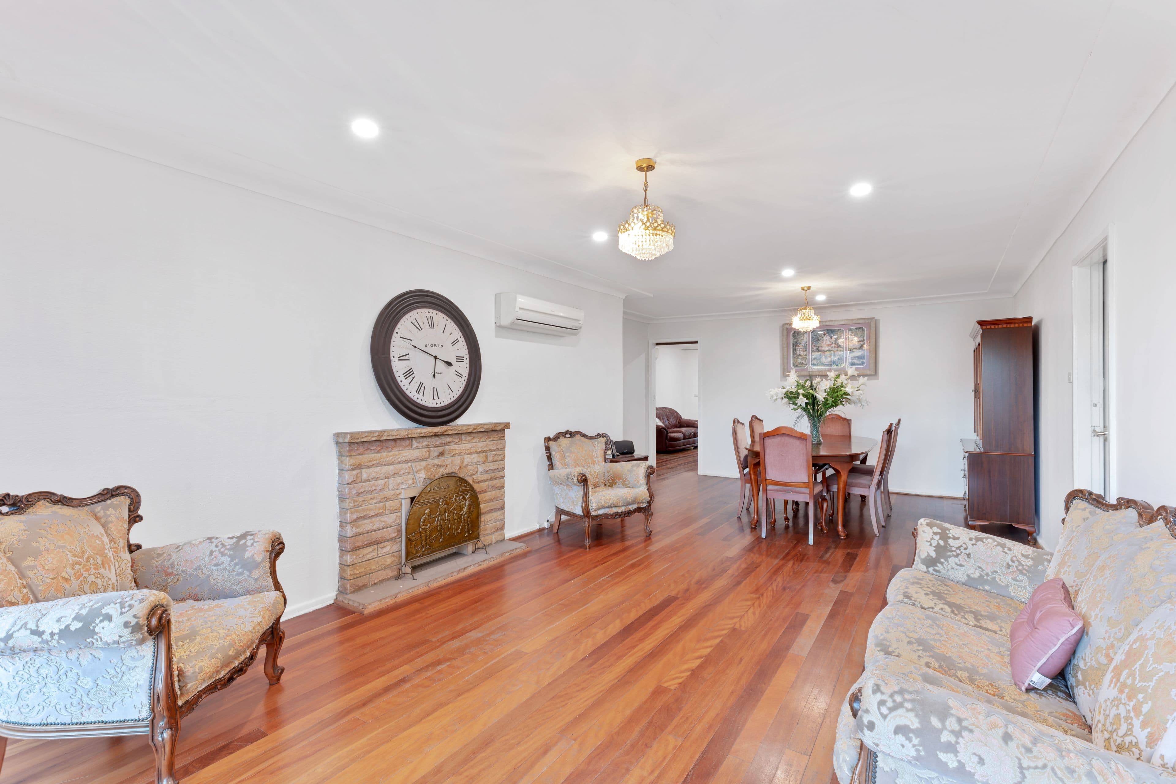 32 Lyle Street, Girraween NSW 2145, Girraween - Thumbnail 2