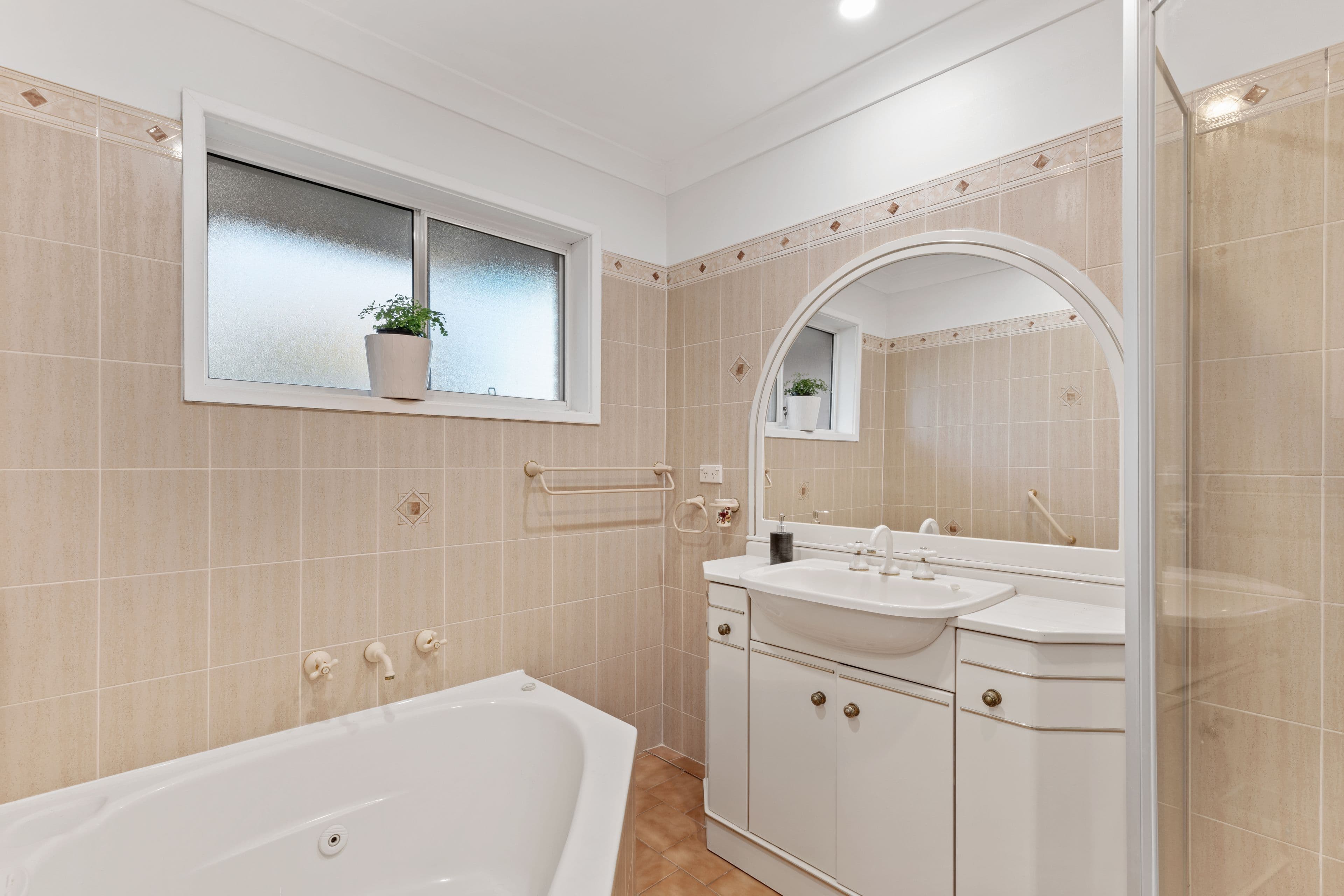 32 Lyle Street, Girraween NSW 2145, Girraween - Thumbnail 8