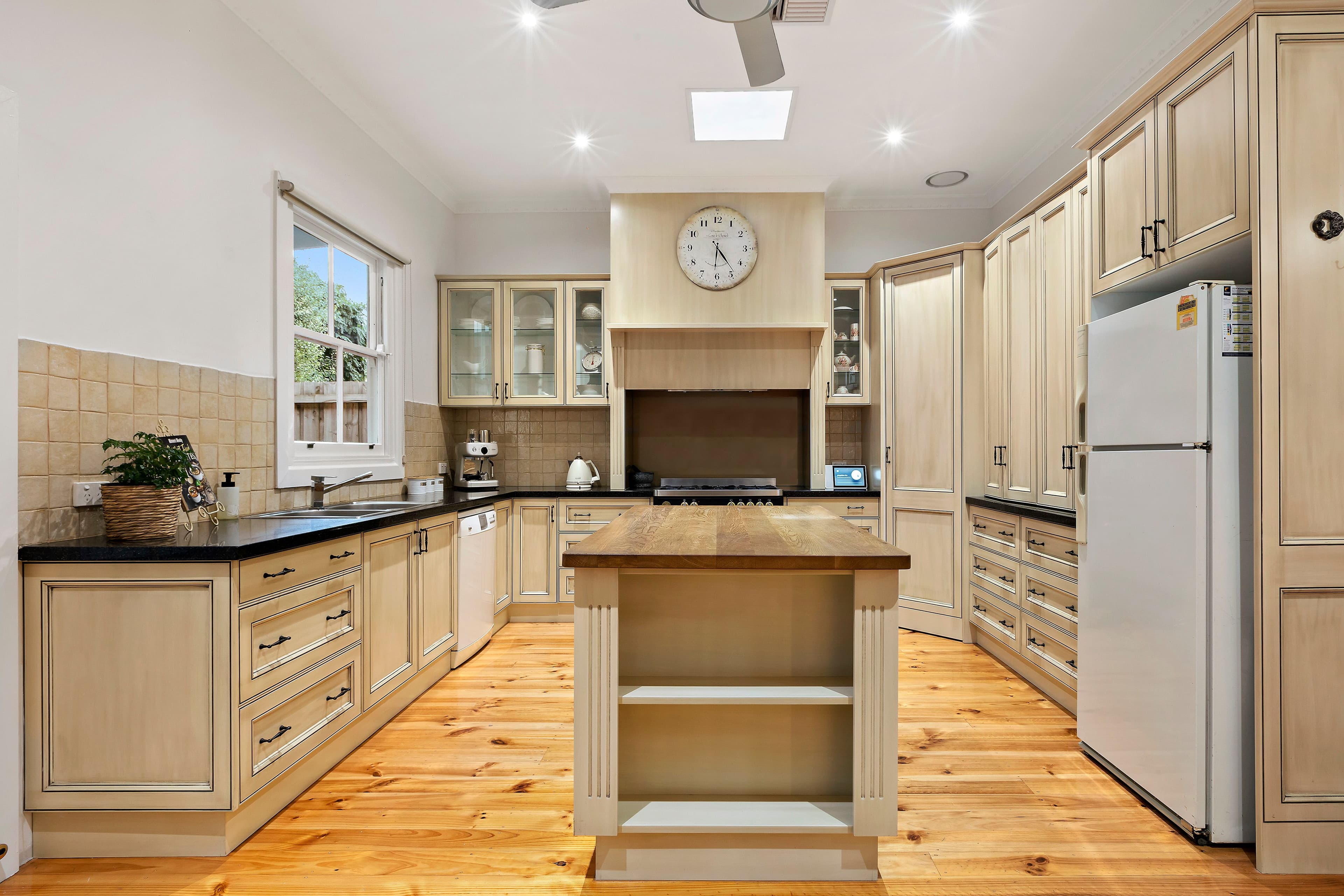 17 Una Street, Sunshine VIC 3020, Sunshine - Thumbnail 6