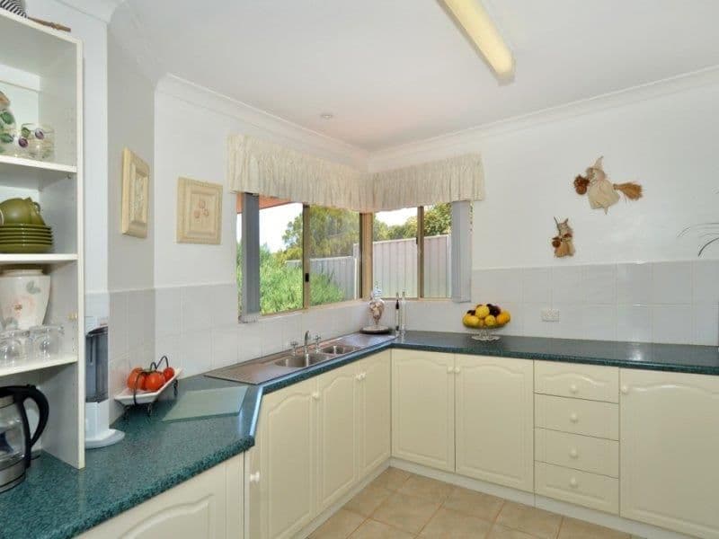 6 Swaine Rise, Spencer Park WA 6330, Spencer Park - Thumbnail 2