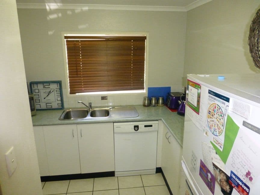 2 Symons Street, SOUTH MACKAY QLD 4740, South Mackay - Thumbnail 6
