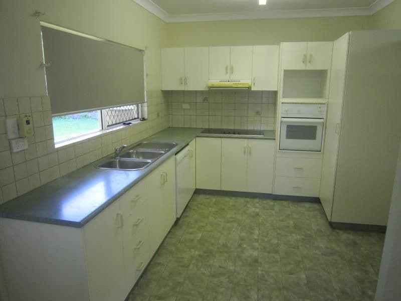 7 McCann Close, EDMONTON QLD 4869, Edmonton - Thumbnail 2