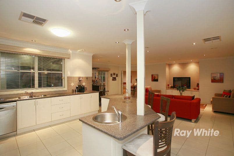 22 Evergreen Court, CRANBOURNE NORTH VIC 3977, Cranbourne North - Thumbnail 8
