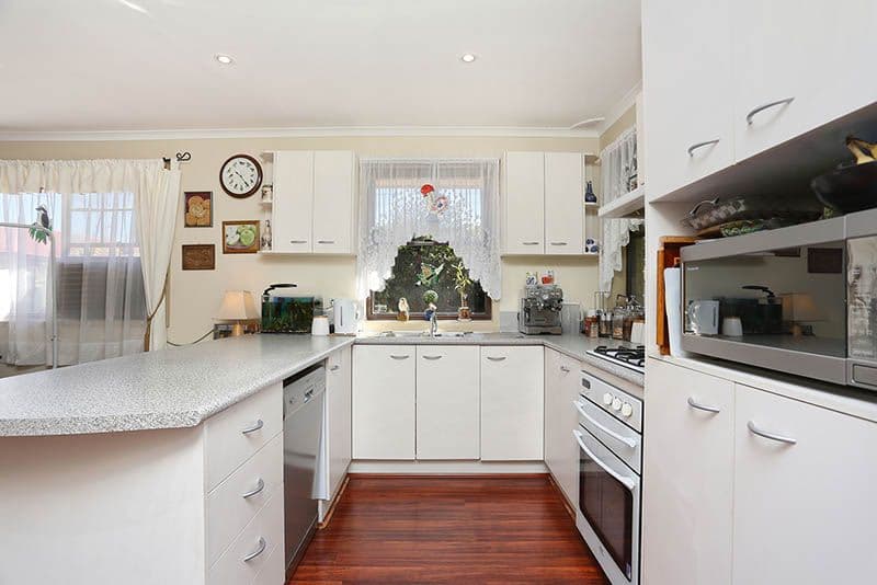 4 Bossley Road, Bossley Park NSW 2176, Bossley Park - Thumbnail 4