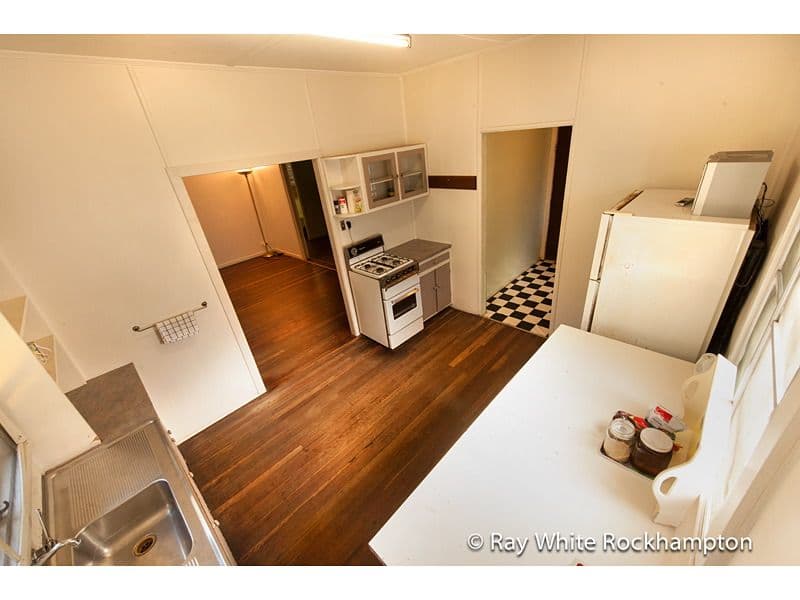 7 Martha Street, THE RANGE QLD 4700, The Range - Thumbnail 5