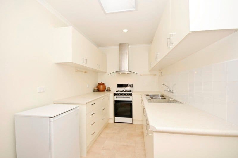 Unit 3, 2 HENTY Court, CROYDON VIC 3136, Croydon - Thumbnail 2