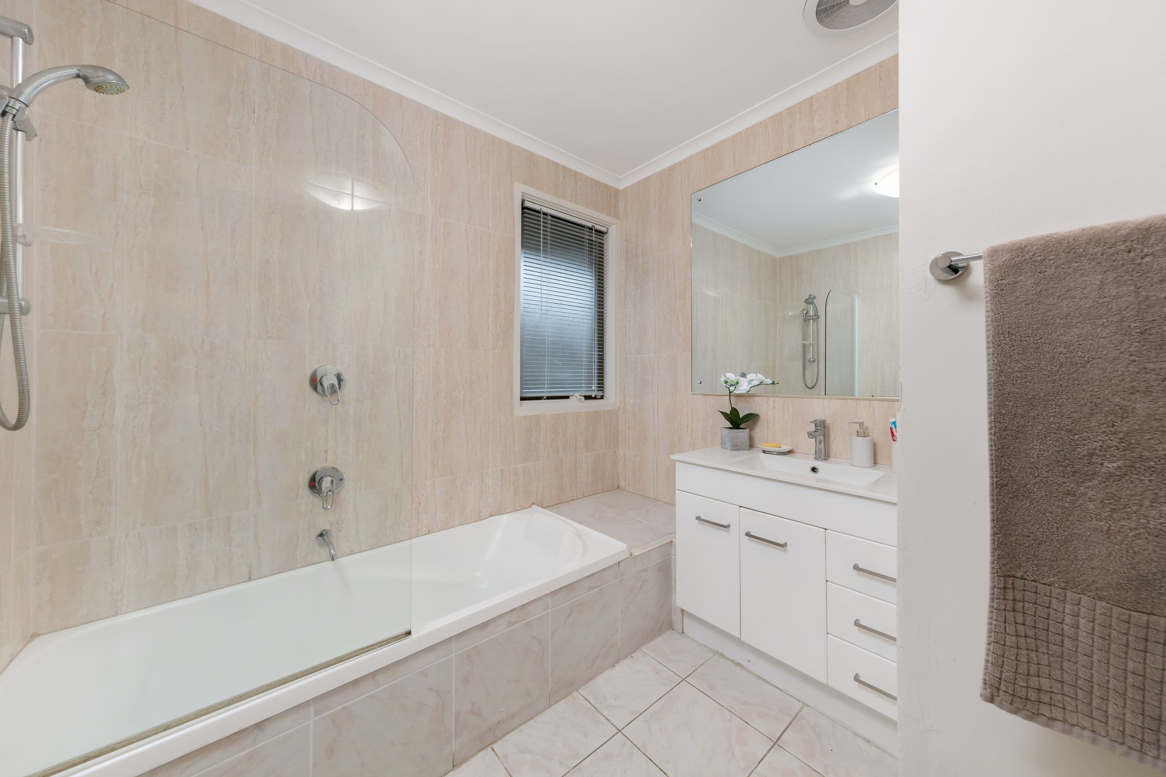 1 Burramine Court, Frankston South VIC 3199, Frankston South - Thumbnail 6