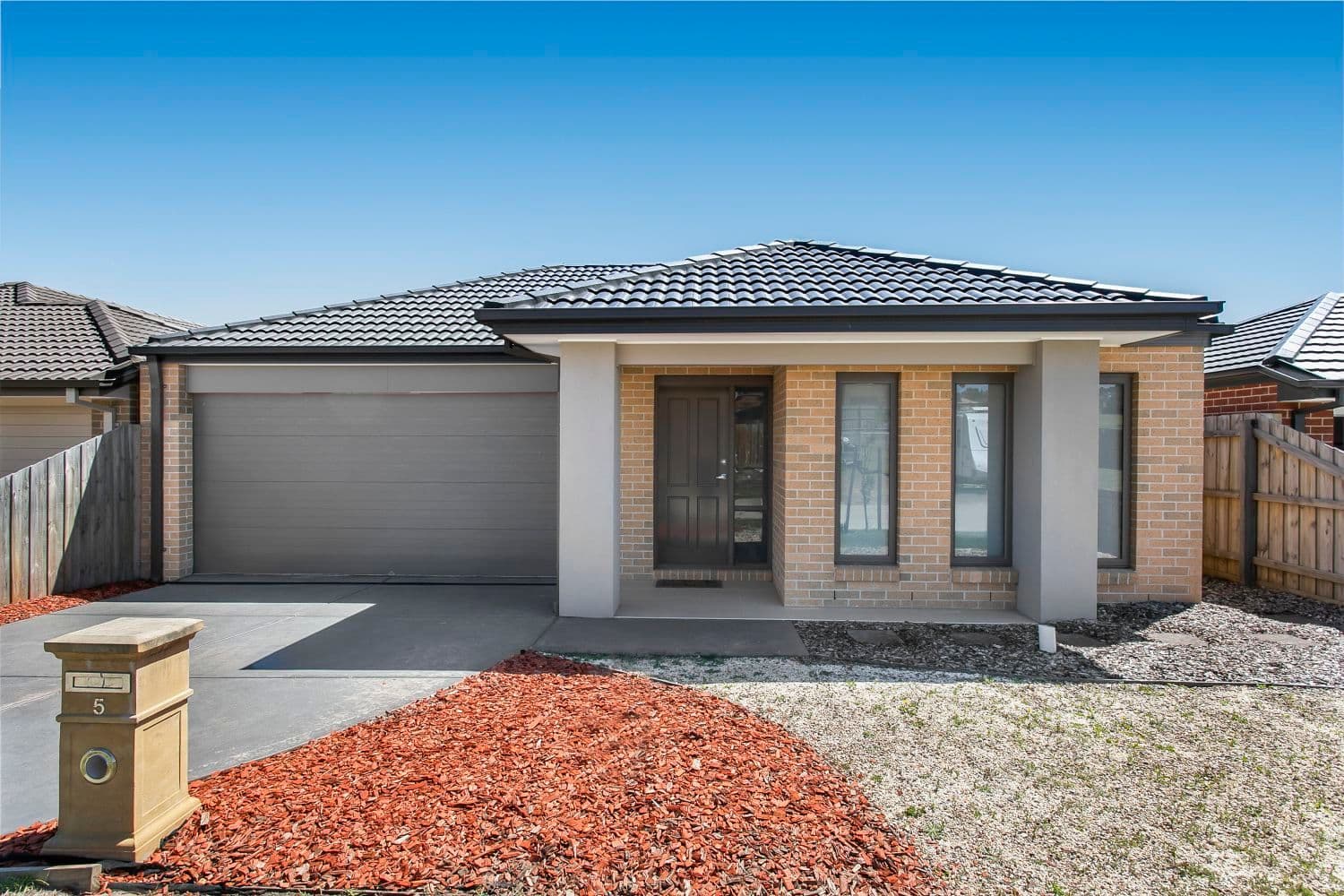 5 Kingly Place, Narre Warren VIC 3805, Narre Warren - Image 1