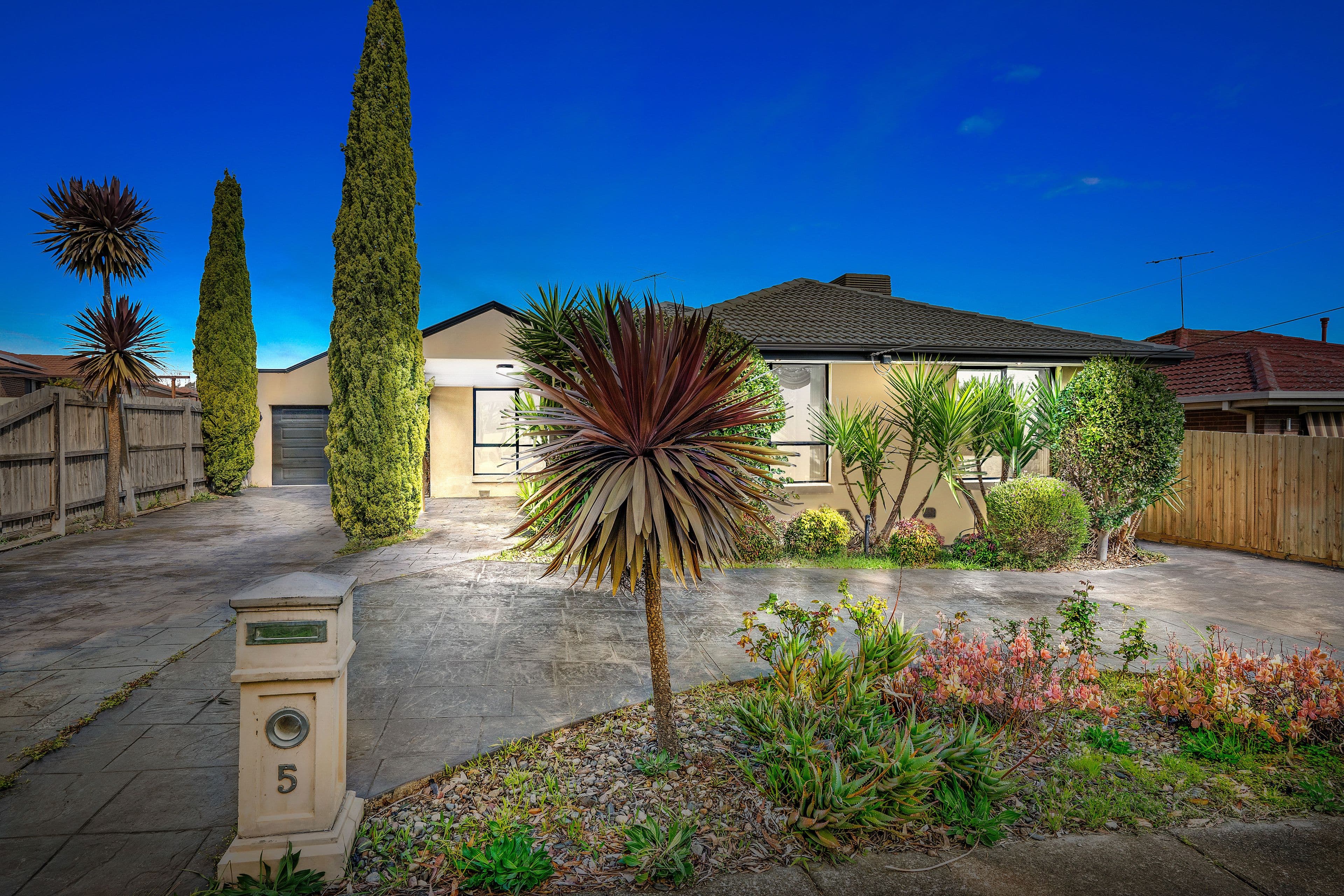 5 Carbeen Drive, Bundoora VIC 3083, Bundoora - Image 1