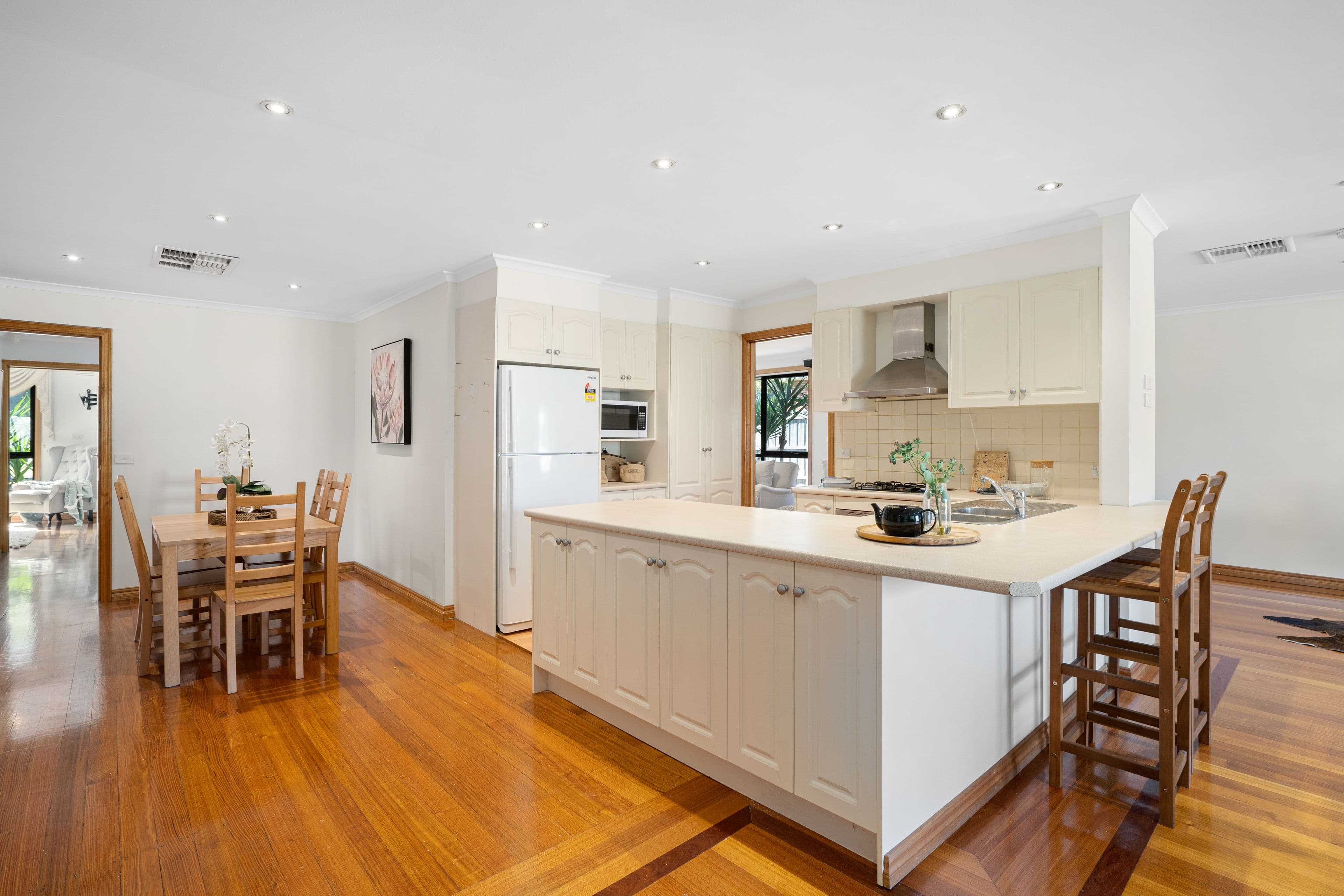 5 Carbeen Drive, Bundoora VIC 3083, Bundoora - Thumbnail 3
